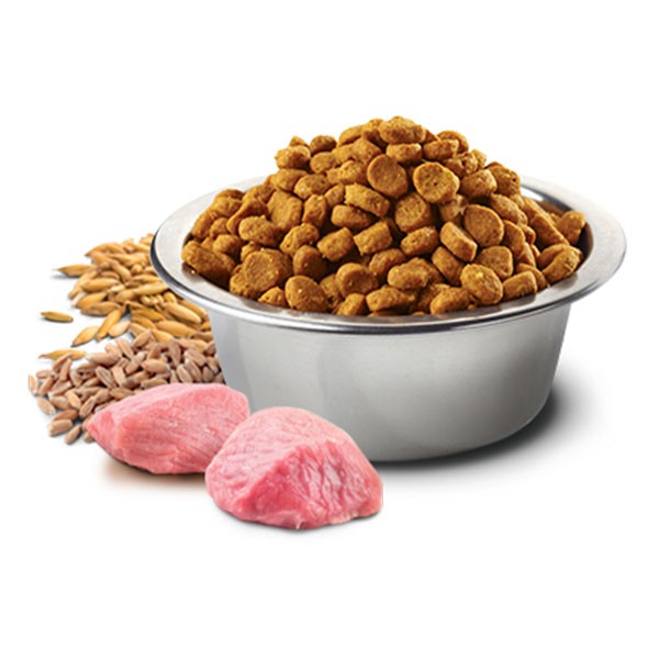 ND Tropical Selection Tavuklu Kısırlaştırılmış Yetişkin Kedi Maması 4+1 Kg