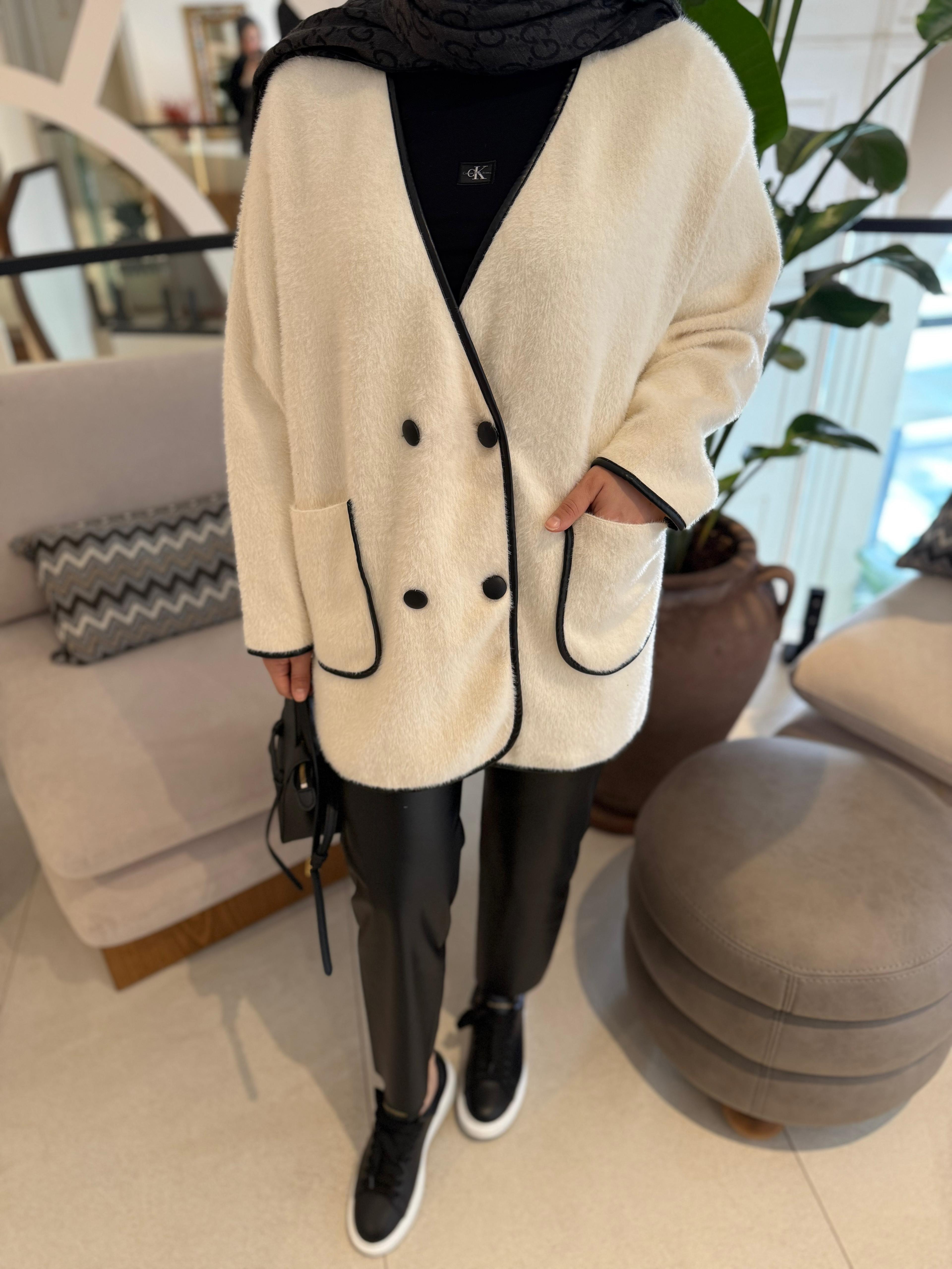 Deri biyeli angora hırka Ekru