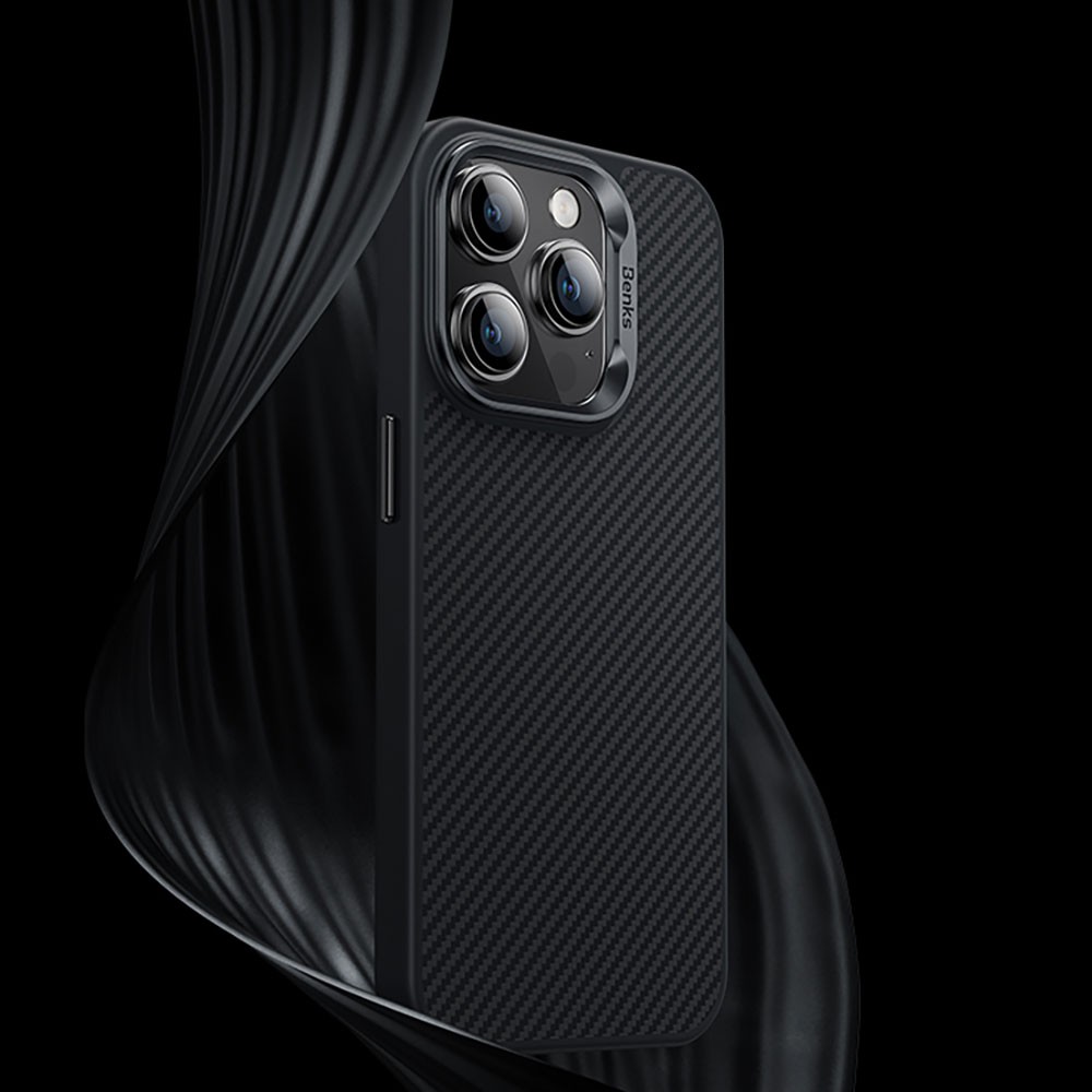 iPhone 15 Pro Kılıf Karbon Fiber Magsafe Şarj Özellikli Benks Hybrid ArmorPro 600D Kevlar Kılıf