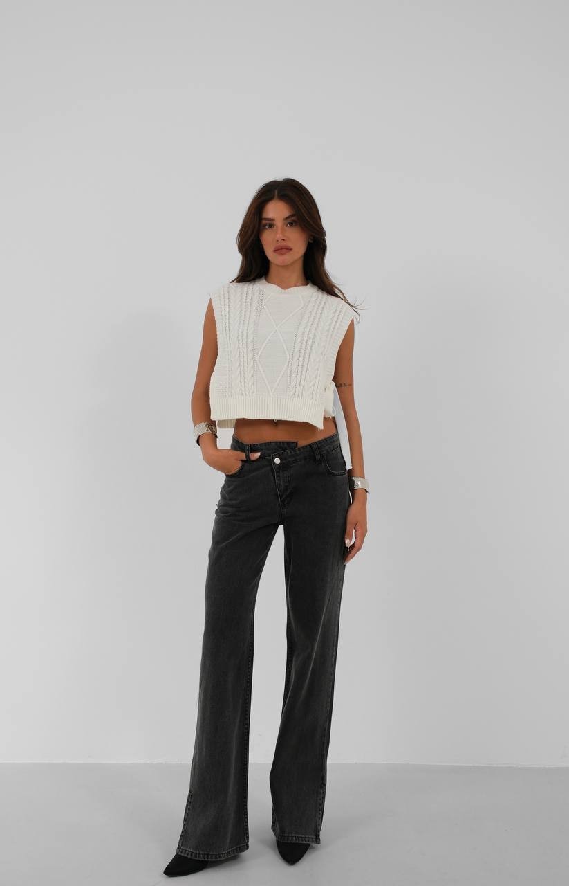 Bella Asymmetrical Women's Jeans with Belt Slit