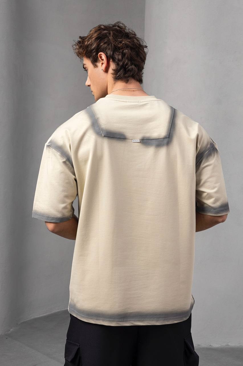 Boya Efekt Baskılı Oversize Kesim Erkek Tişört