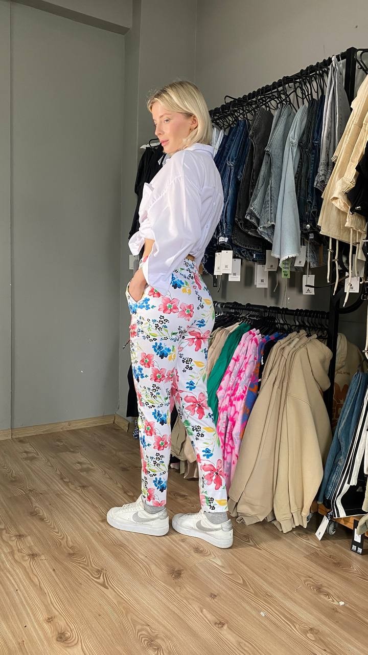 Tokyo Elastic Waist Floral Patterned Lycra Women's Trousers