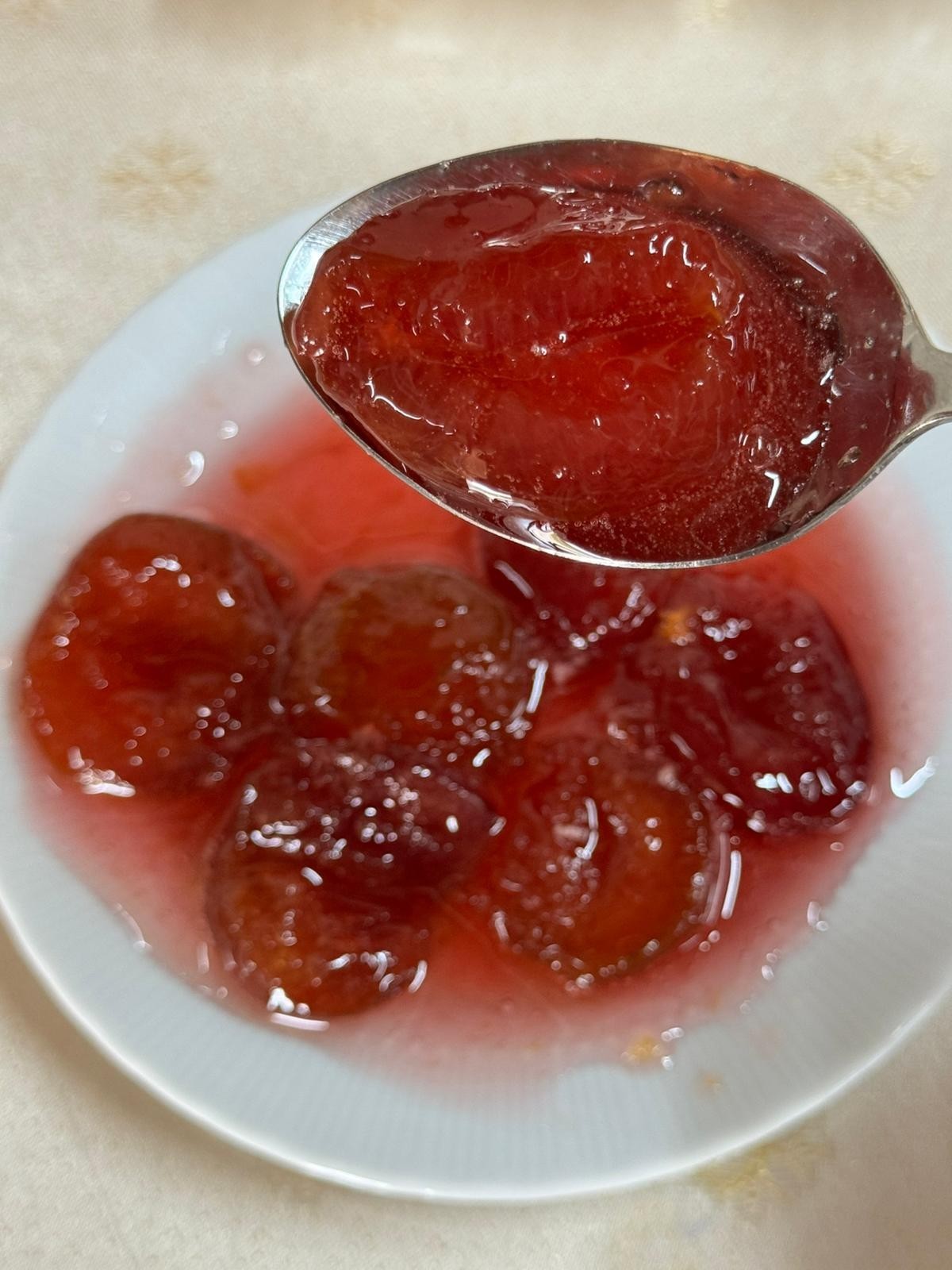 ANJELİKA ERİK REÇELİ
