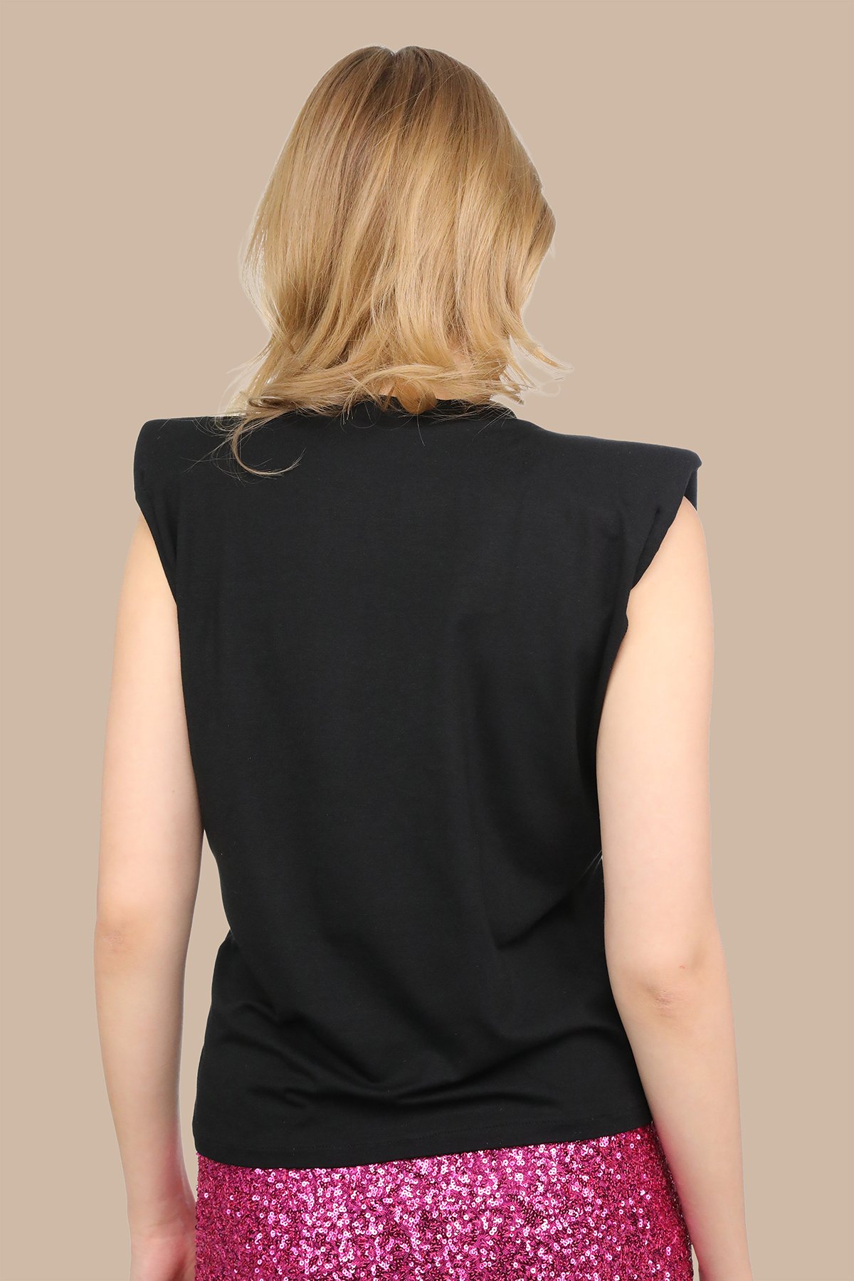 Siyah Yaprak Nakışlı Kolsuz t-shirt