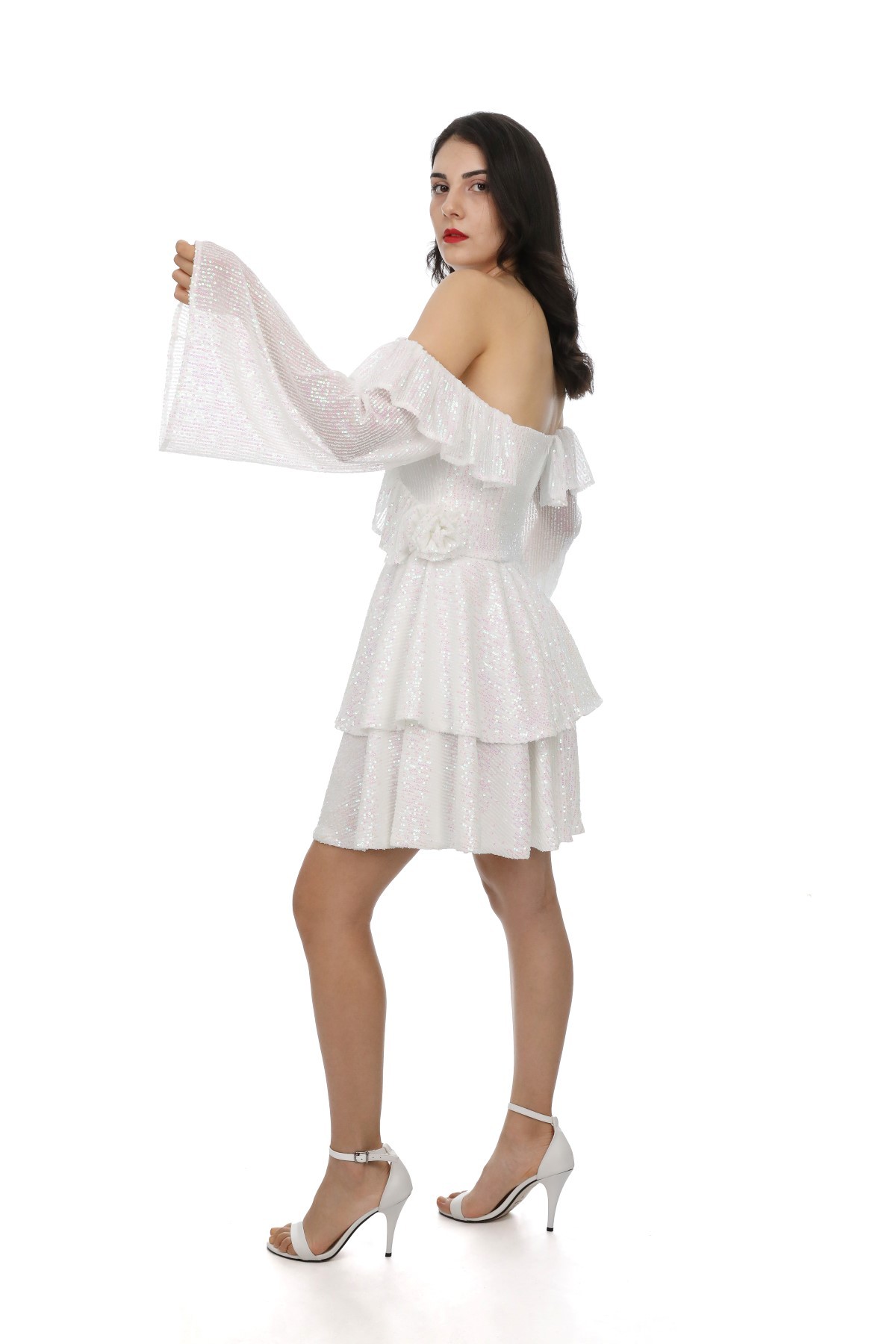 Beyaz Güllü Fırfırlı Elbise