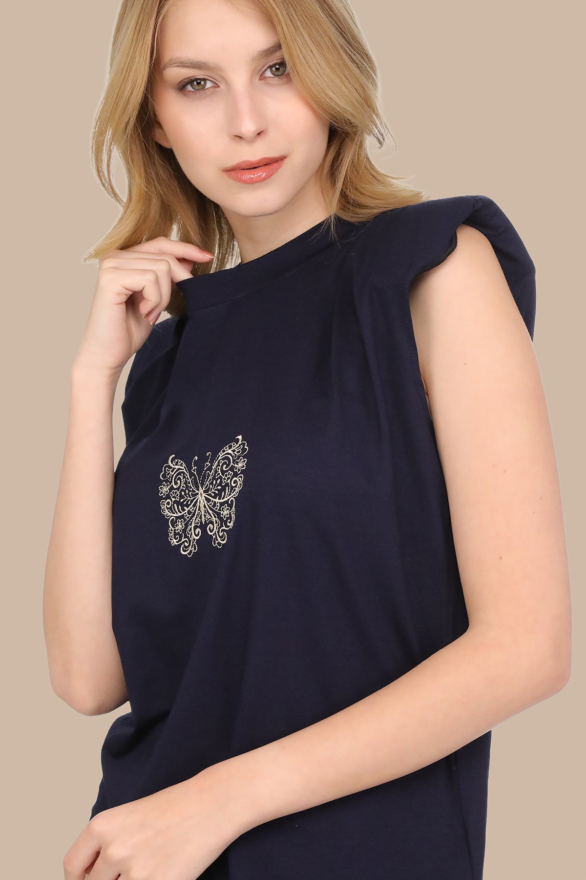 Lacivert Kolsuz Kelebek Nakışlı Oversize Vatkalı T-shirt