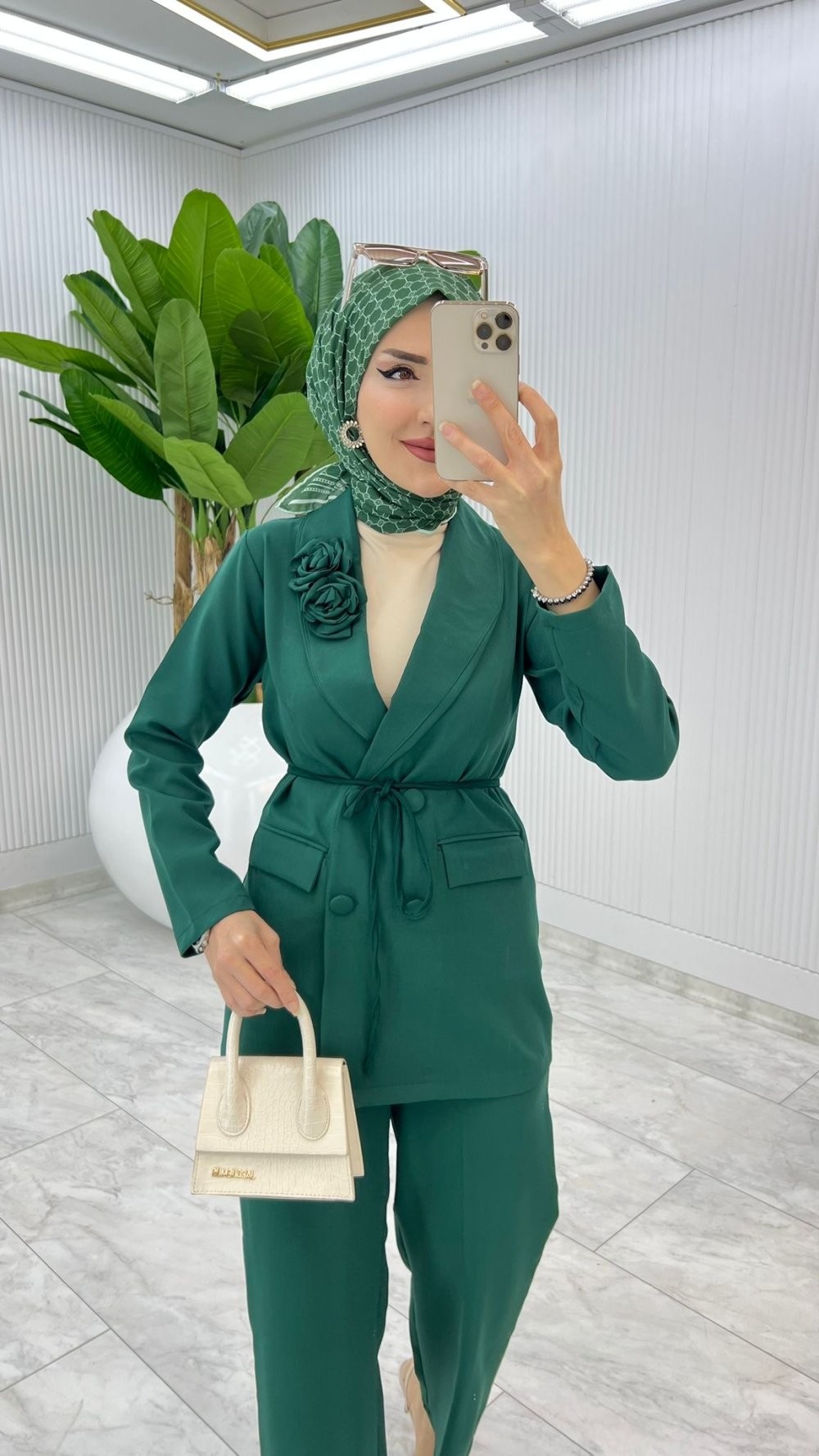 Zümrüt Oversize Masal Kap Tesettür Giyim