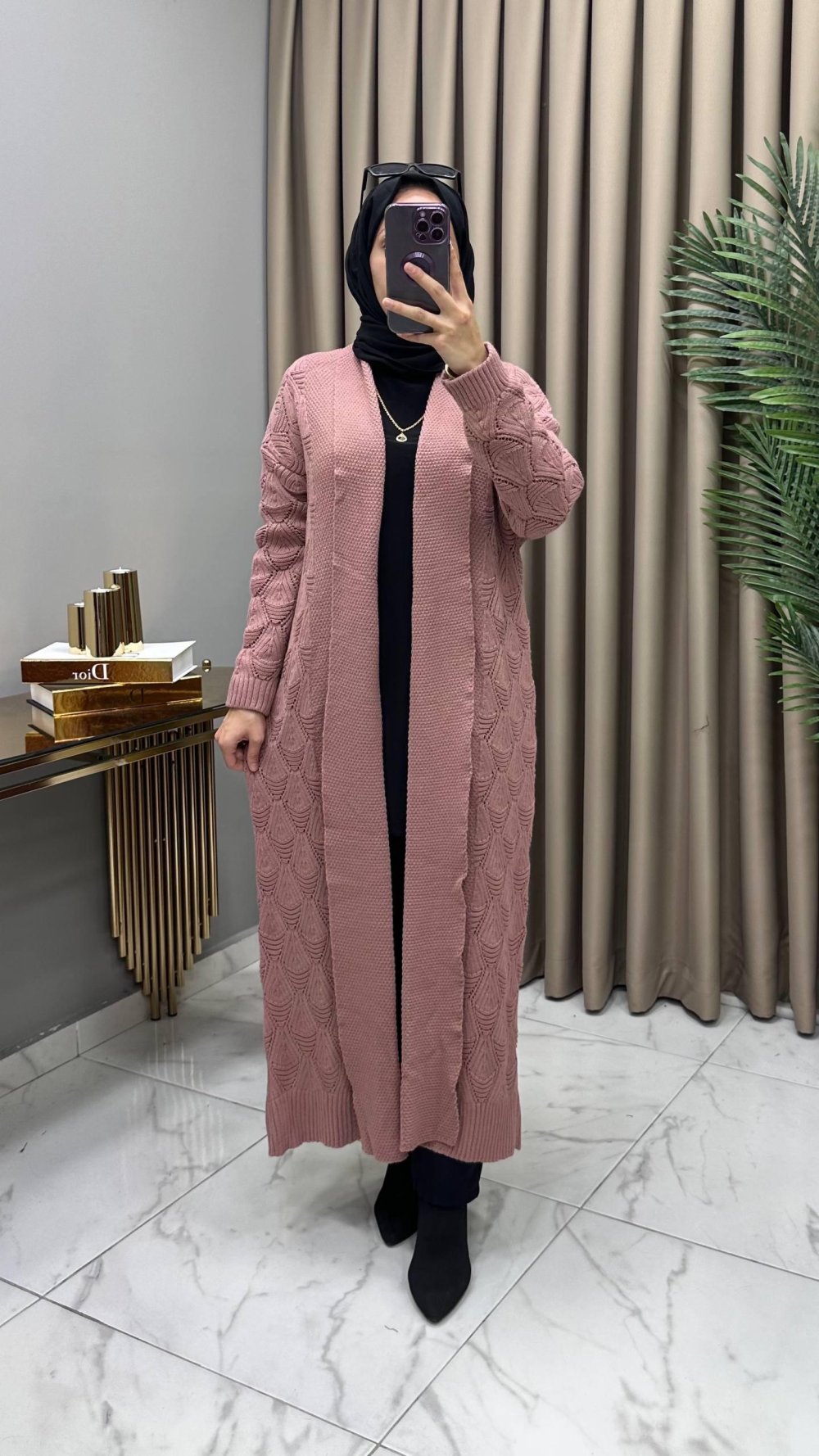 Derin Hırka Gül