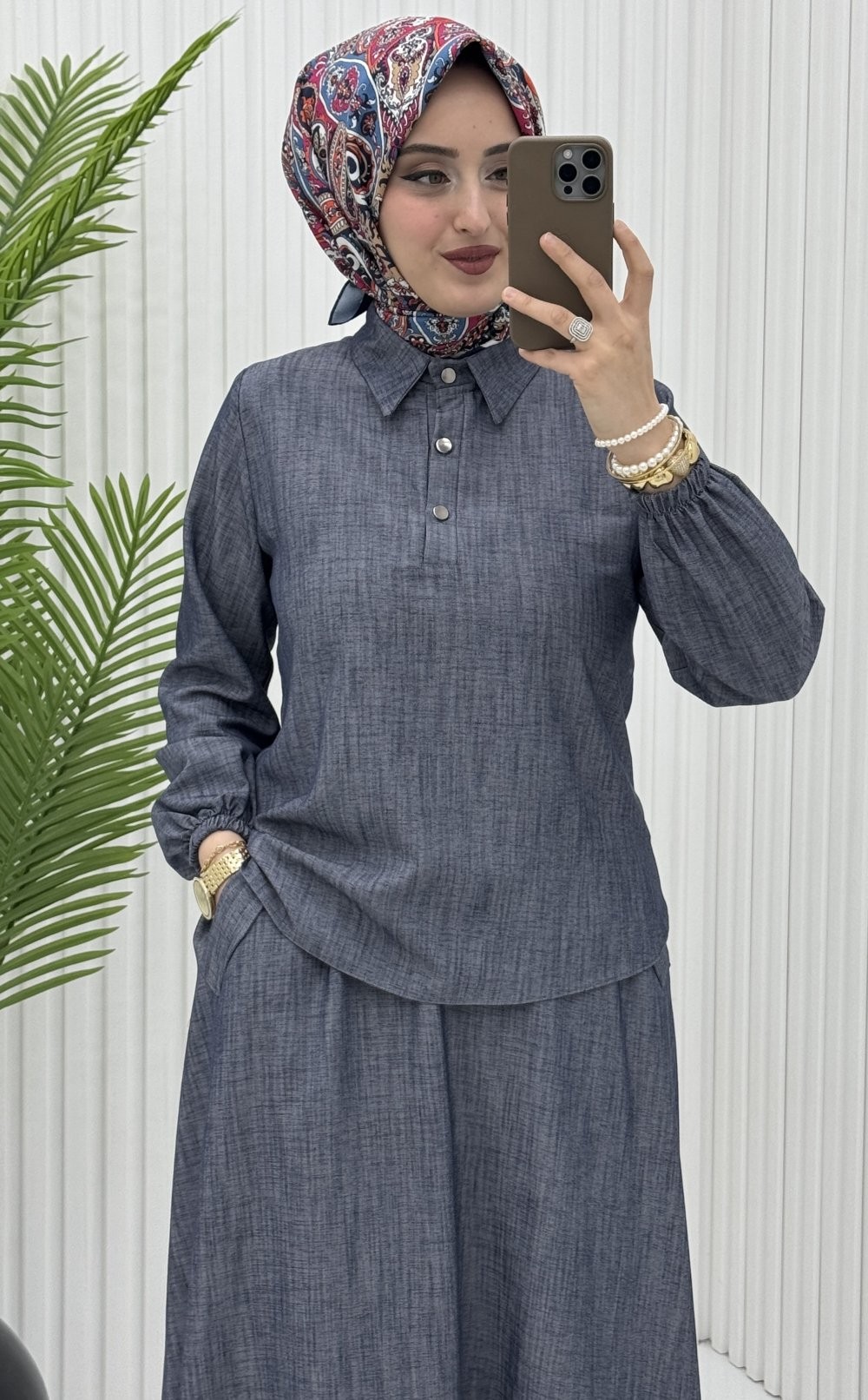 Özlem Takım Lacivert