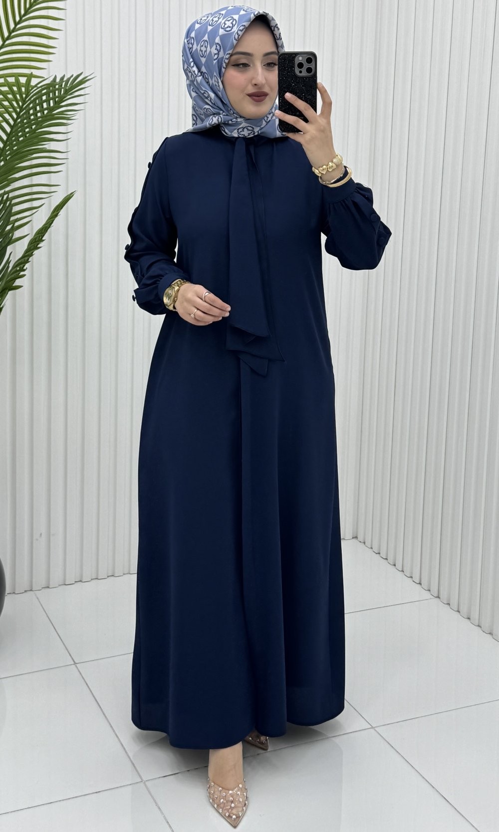 Roza Ferace Lacivert
