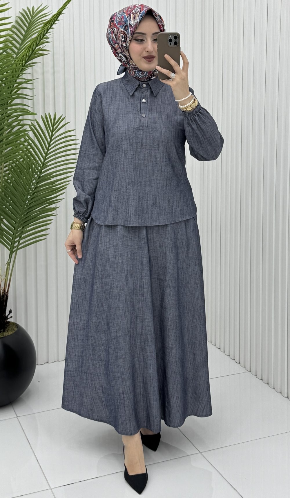 Özlem Takım Lacivert