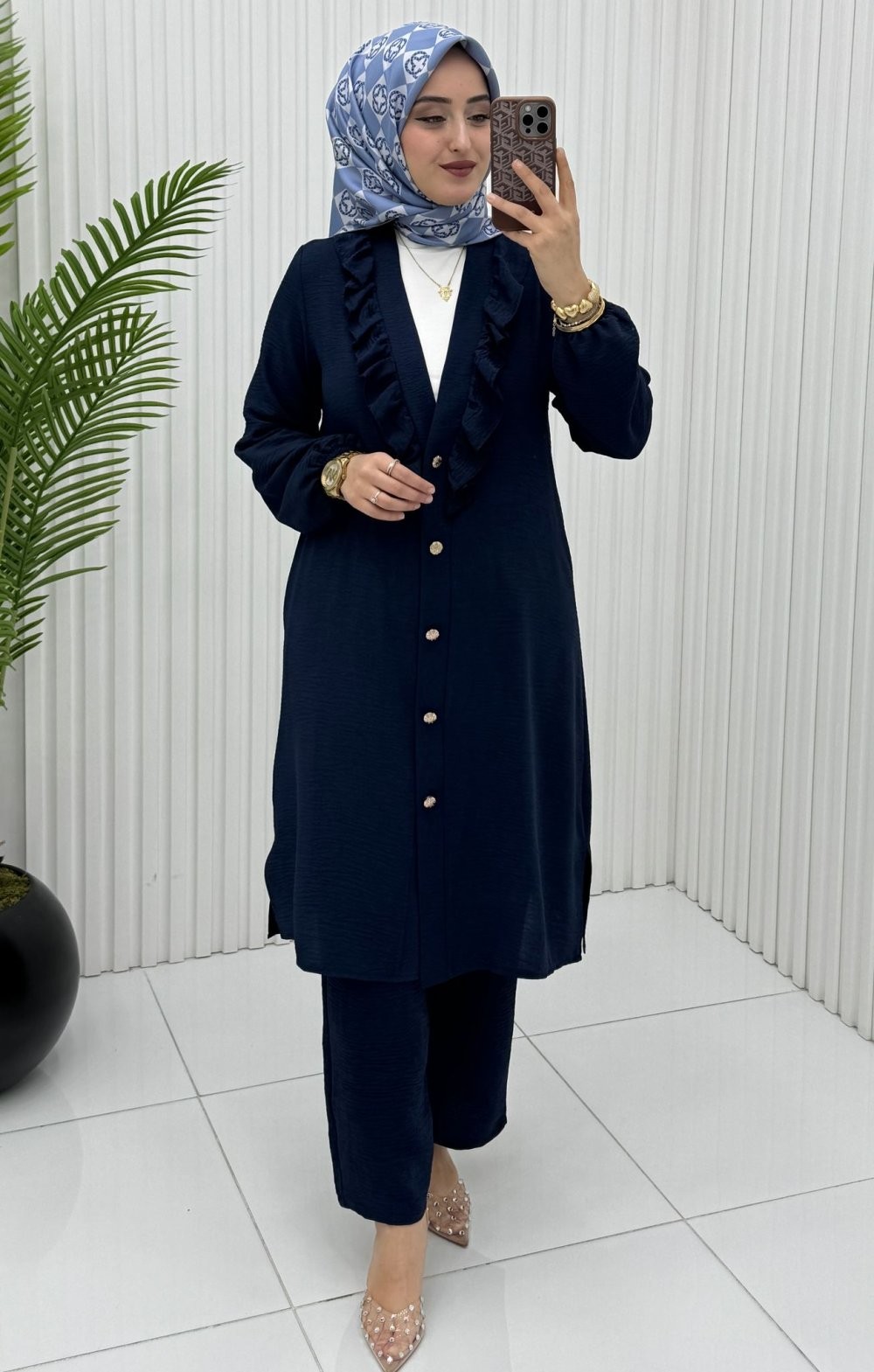 Sara Takım Lacivert