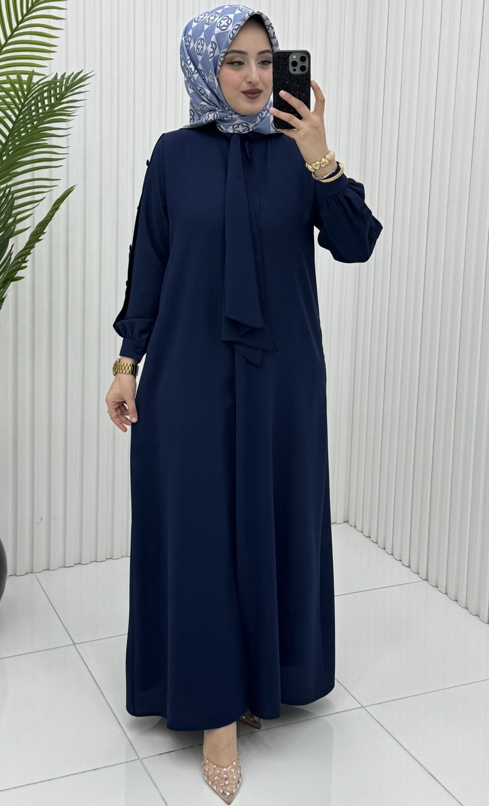 Roza Ferace Lacivert