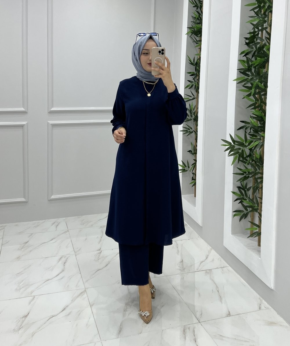 Nihal Takım Lacivert