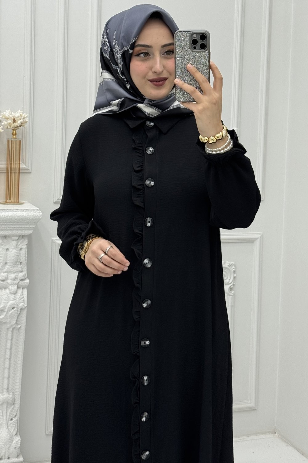 Afra Ferace Siyah