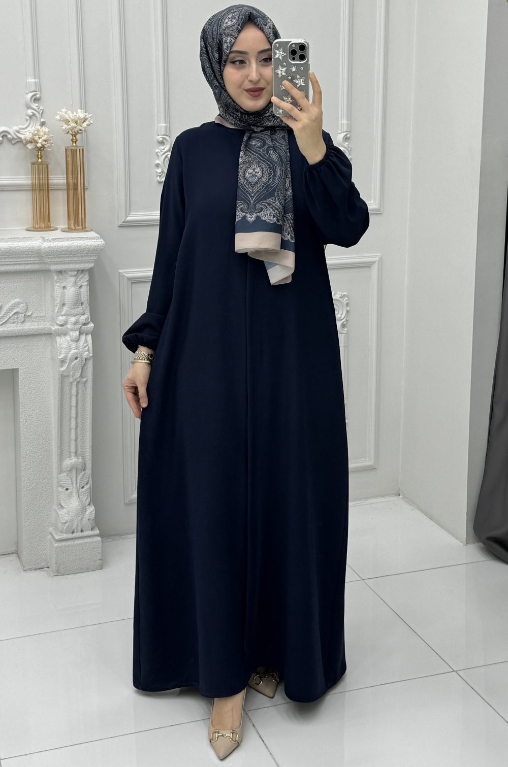 Zümra Ferace Lacivert