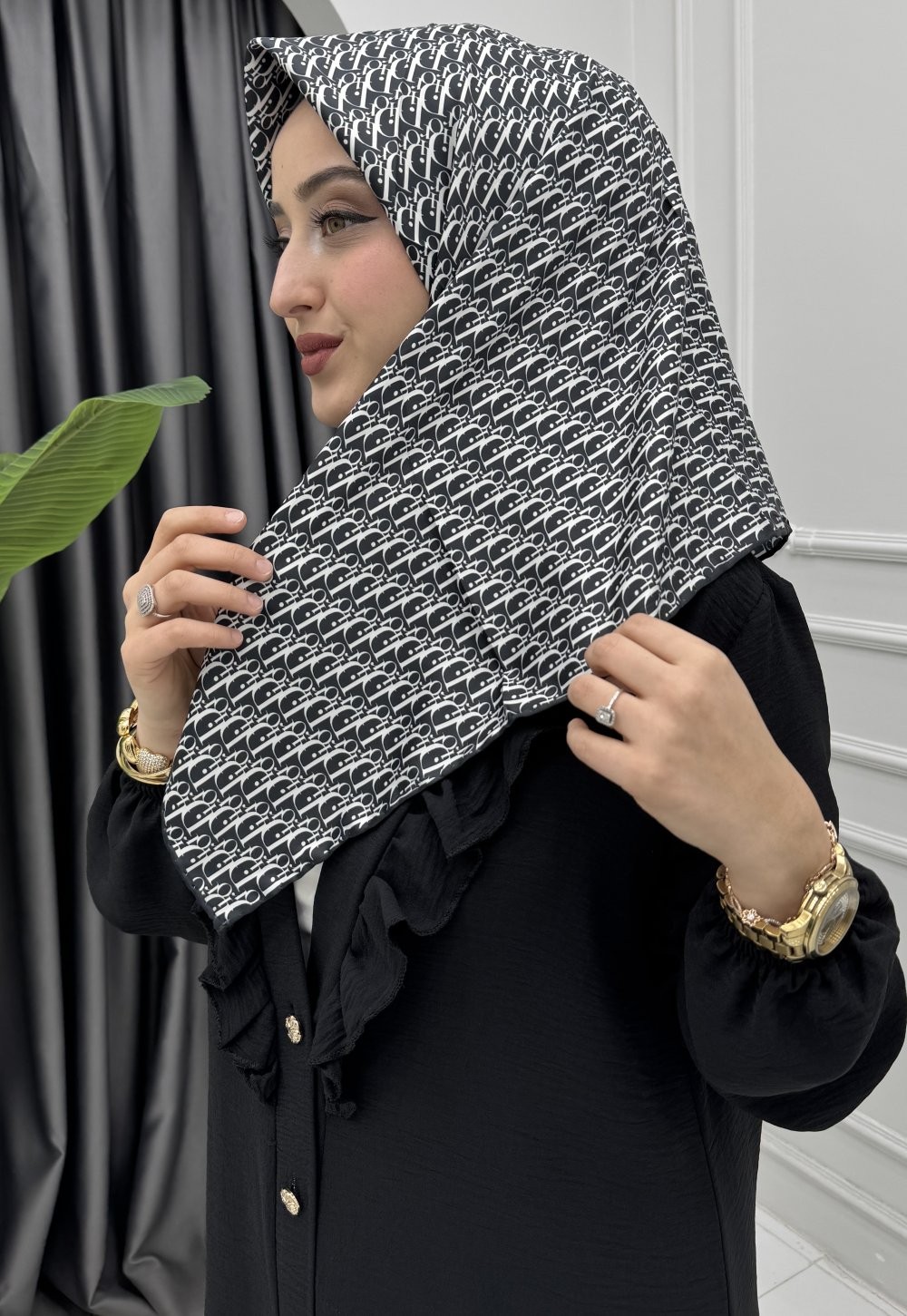 YF1158 Siyah