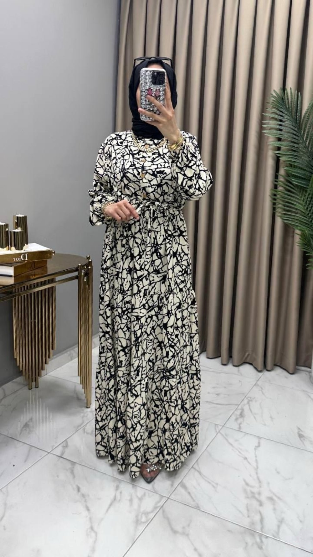 Bahar Elbise Taş 