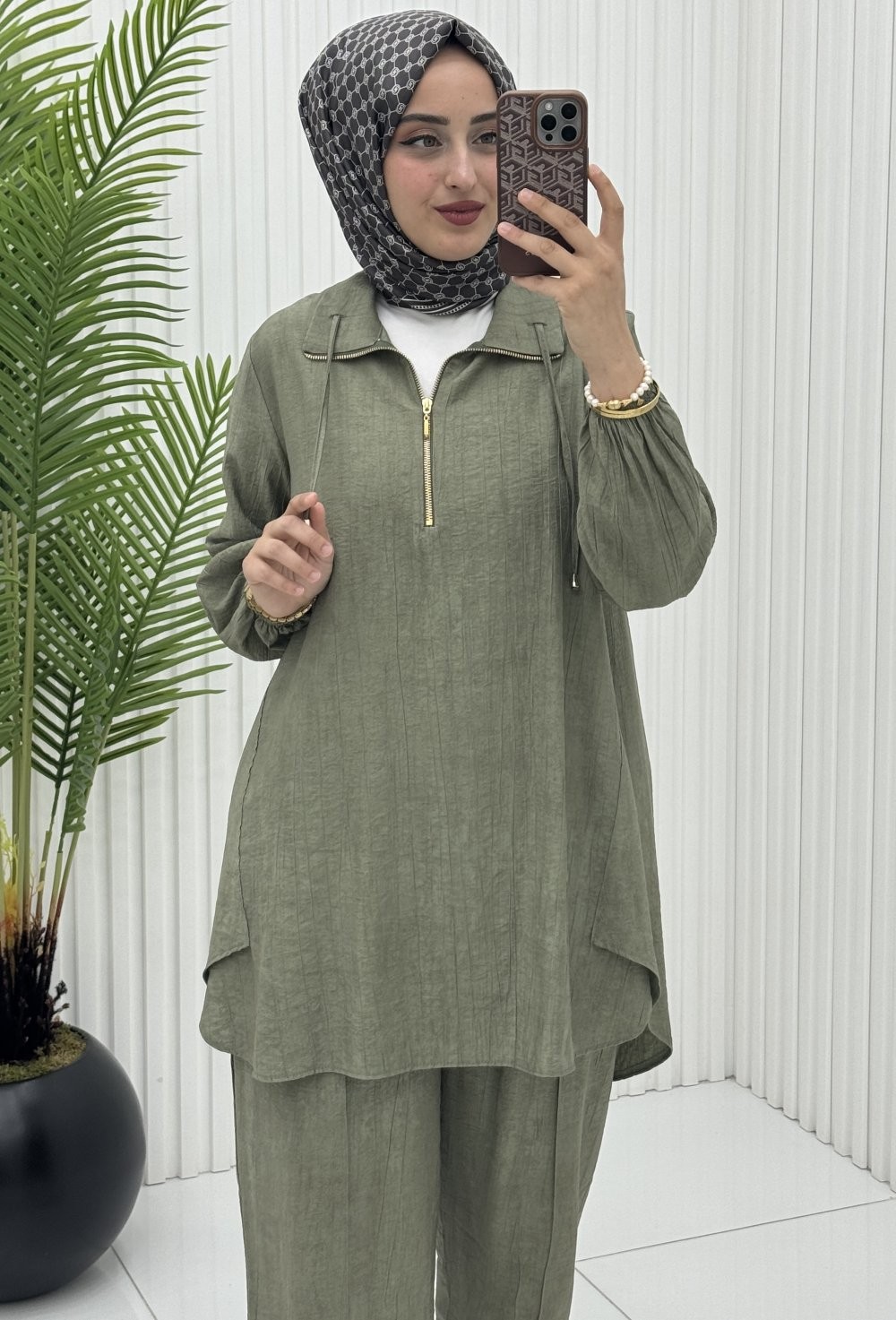 Lina Takım Haki