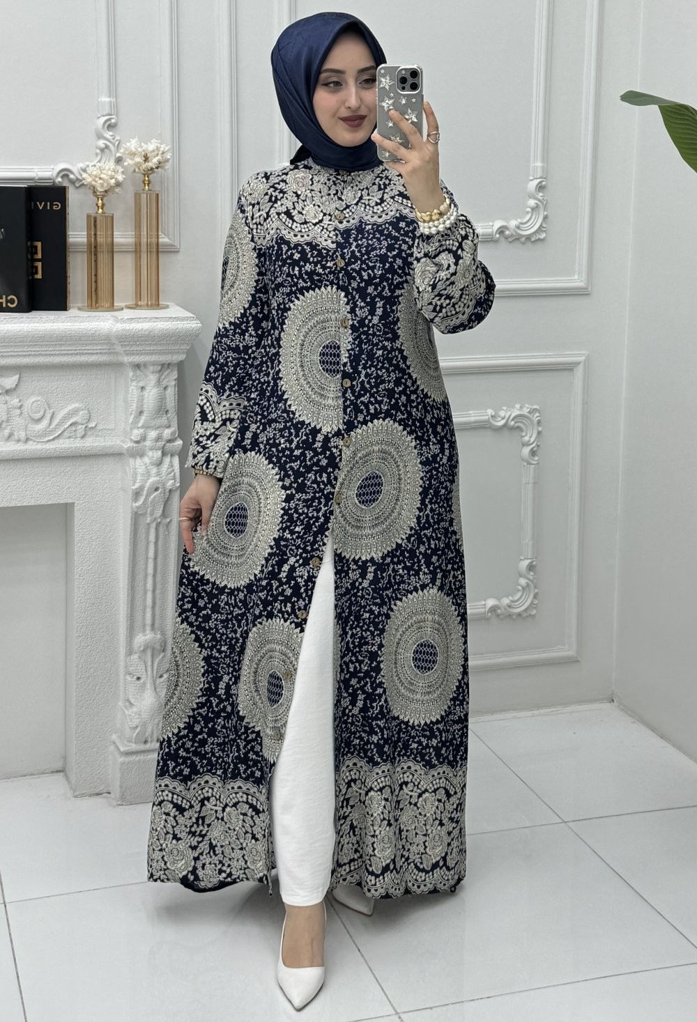 Leyla Takım Lacivert