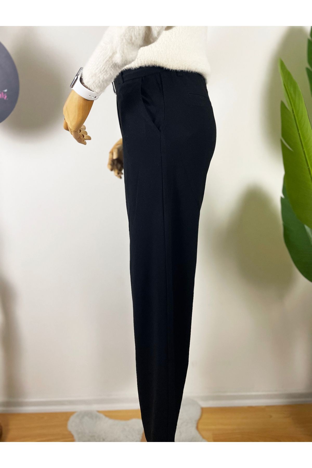 KEMERLİ BOL PANTOLON SİYAH
