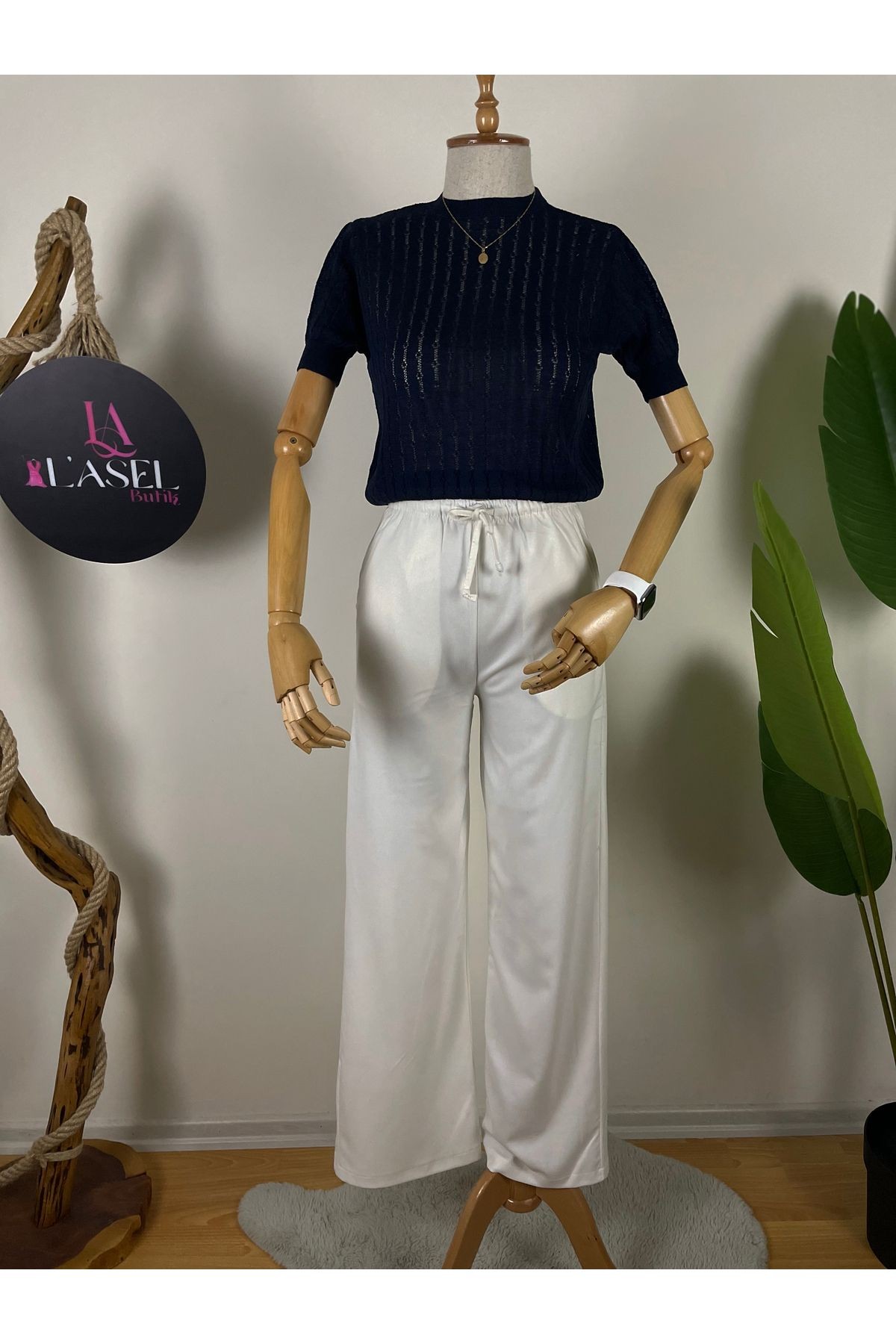 BELİ BOL LASTİKLİ BEYAZ PANTOLON