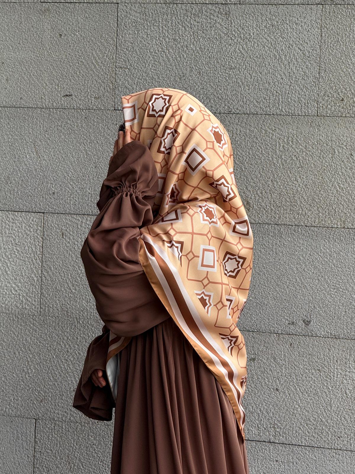 İpeksi Twil Monogram Eşarp-Latte