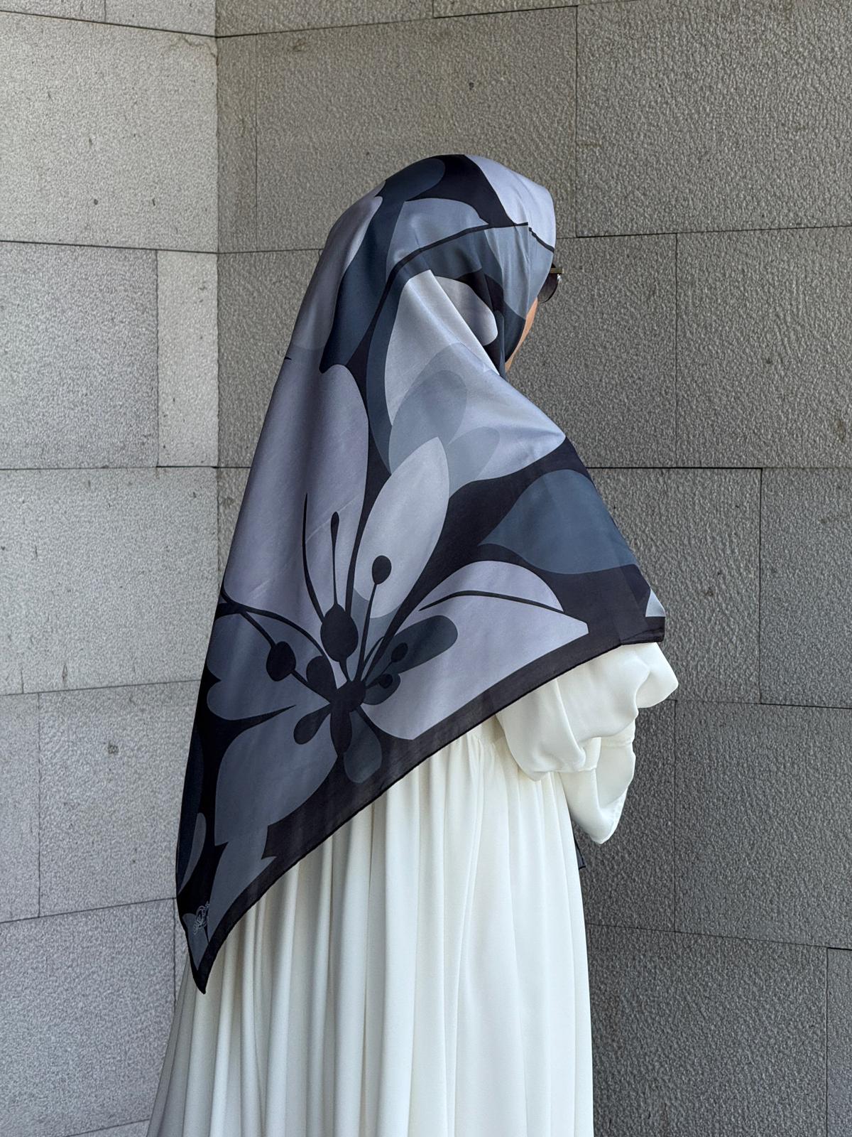 Pamuklu Vera Desen Eşarp-Siyah/Antrasit