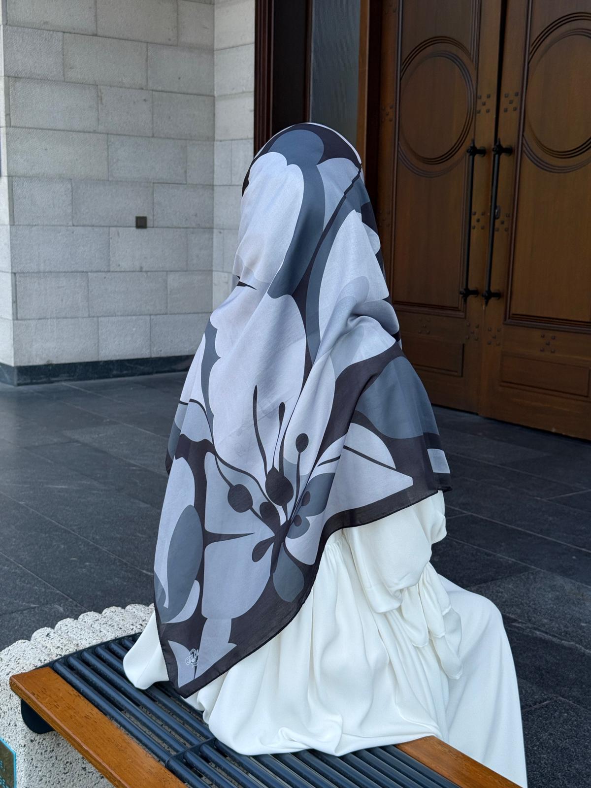 Pamuklu Vera Desen Eşarp-Siyah/Antrasit