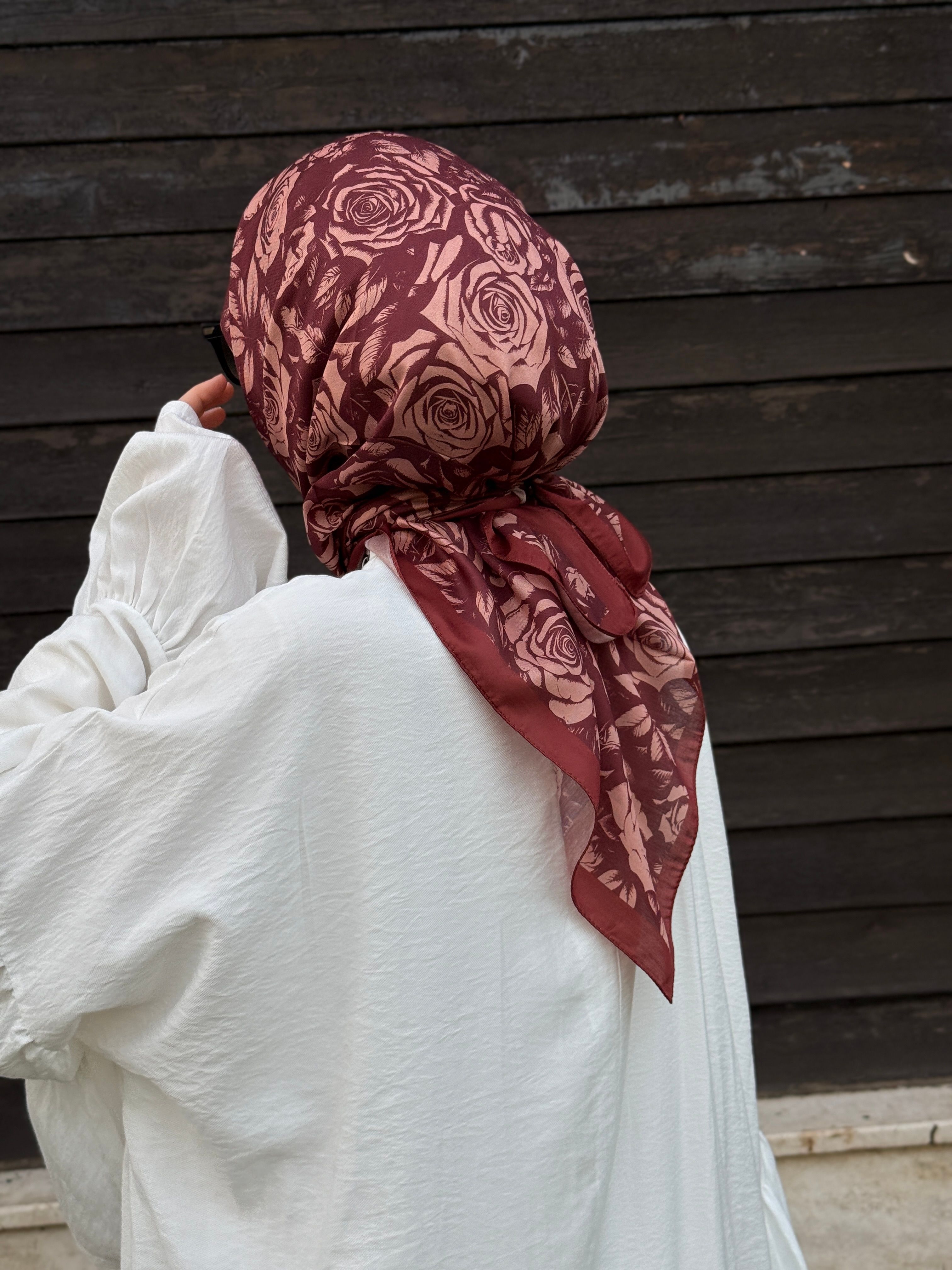 Pamuklu Soft Roza Desen Eşarp-Kiremit