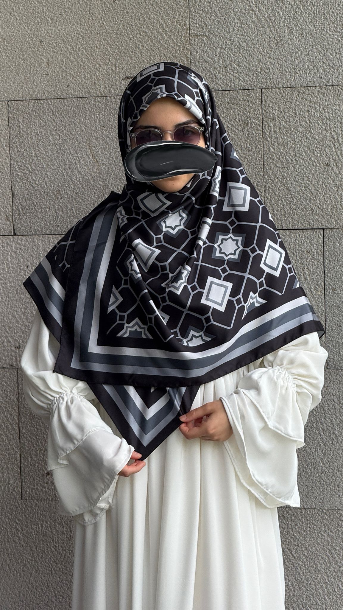 İpeksi Twil Monogram Eşarp-Siyah