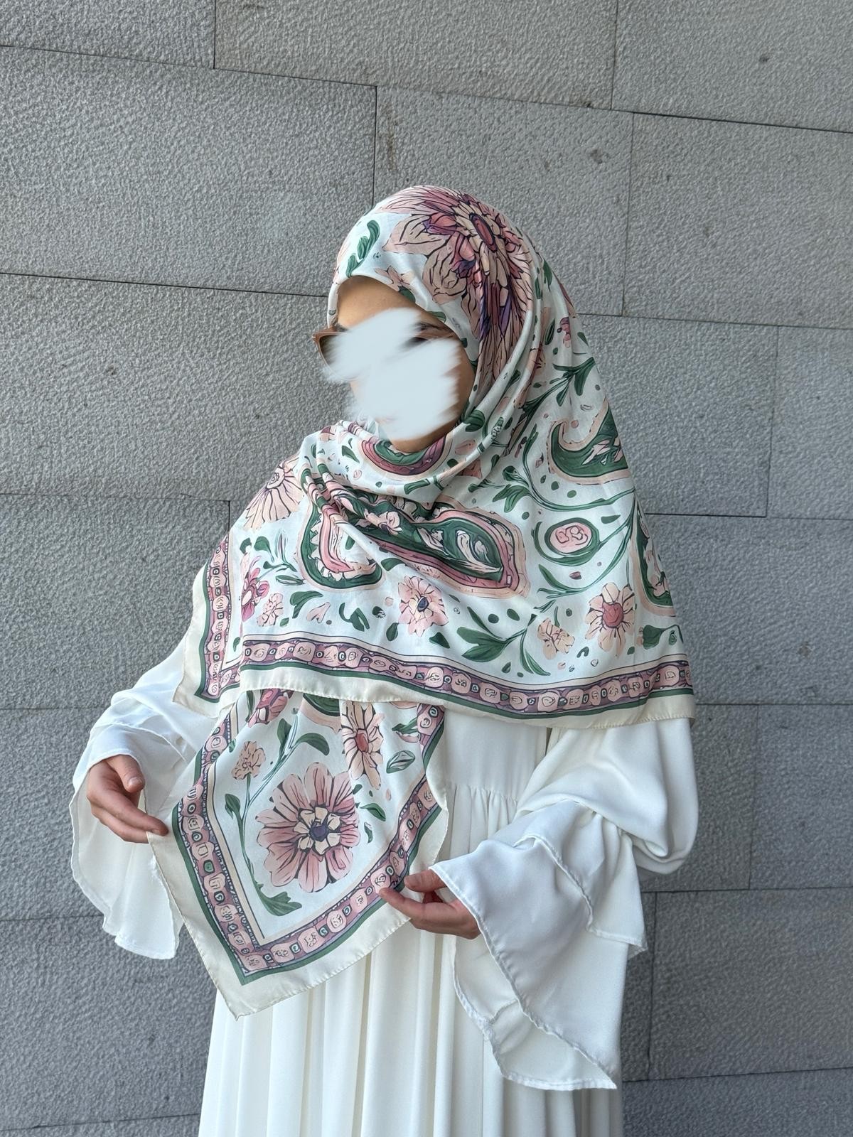 Pamuklu Vintage Desen Eşarp-Krem
