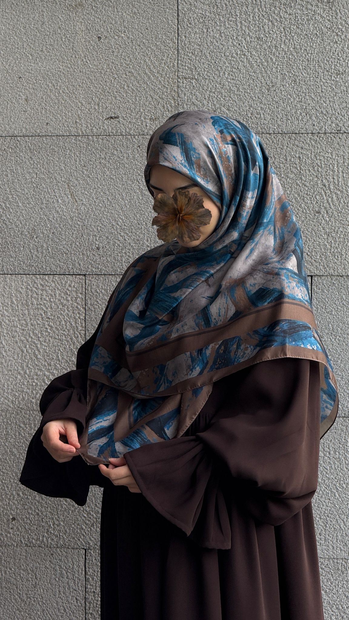 Pamuklu Soft Fırça Desen Eşarp-Petrol/Kahve