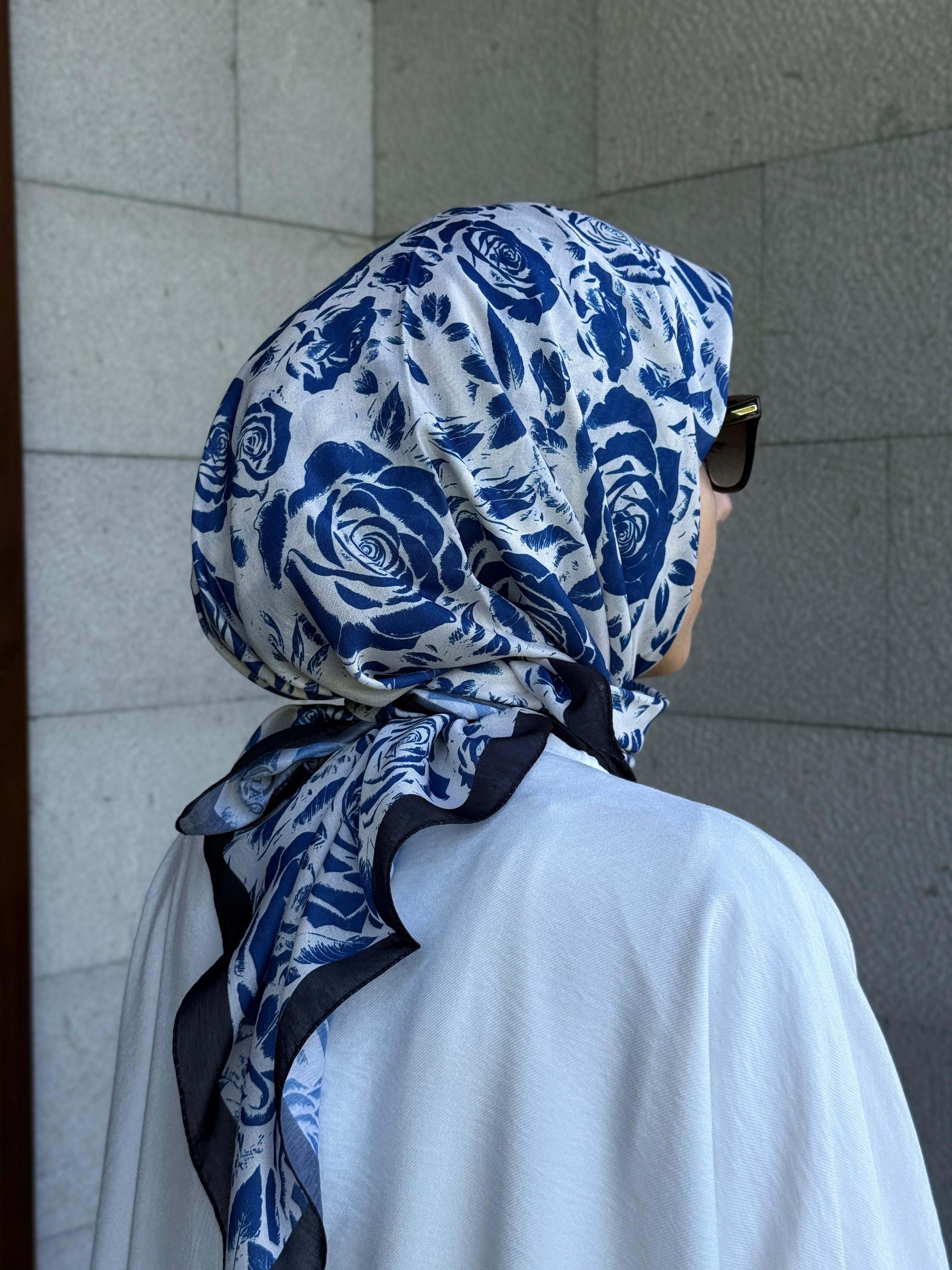 Pamuklu Soft Roza Desen Eşarp-Mavi/Krem