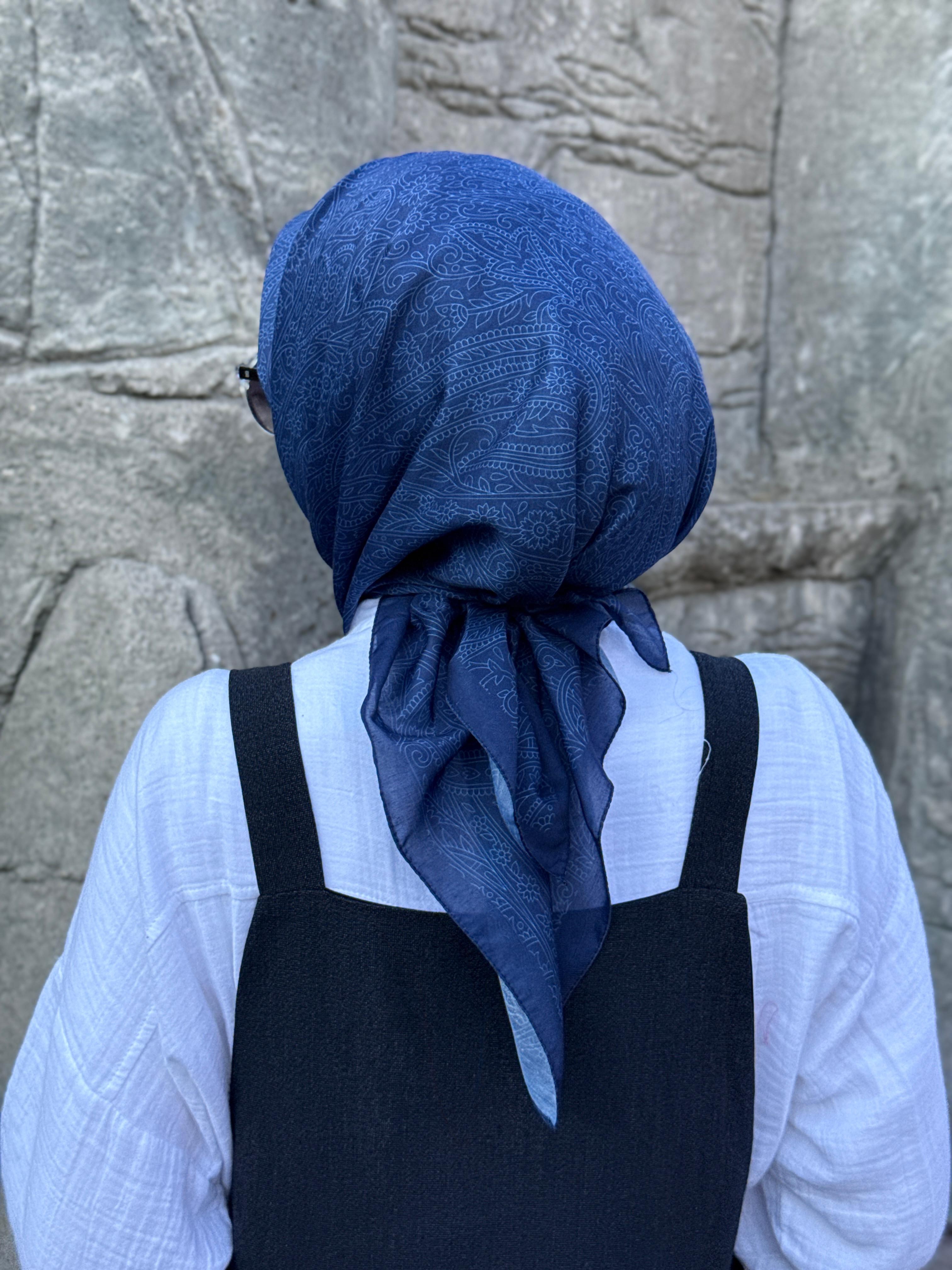 Pamuklu Soft İnci Desen Eşarp-Lacivert