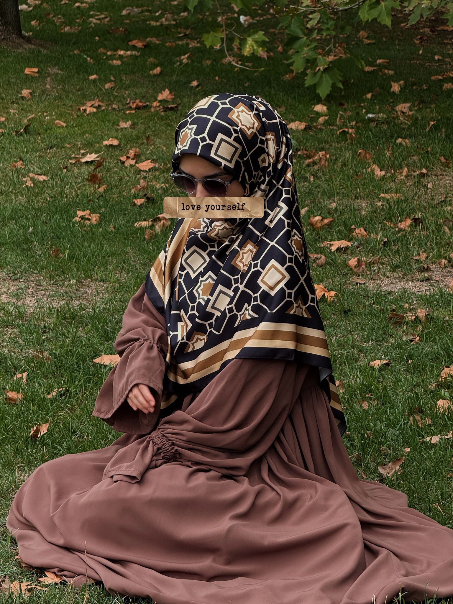 İpeksi Twil Monogram Eşarp-Gold