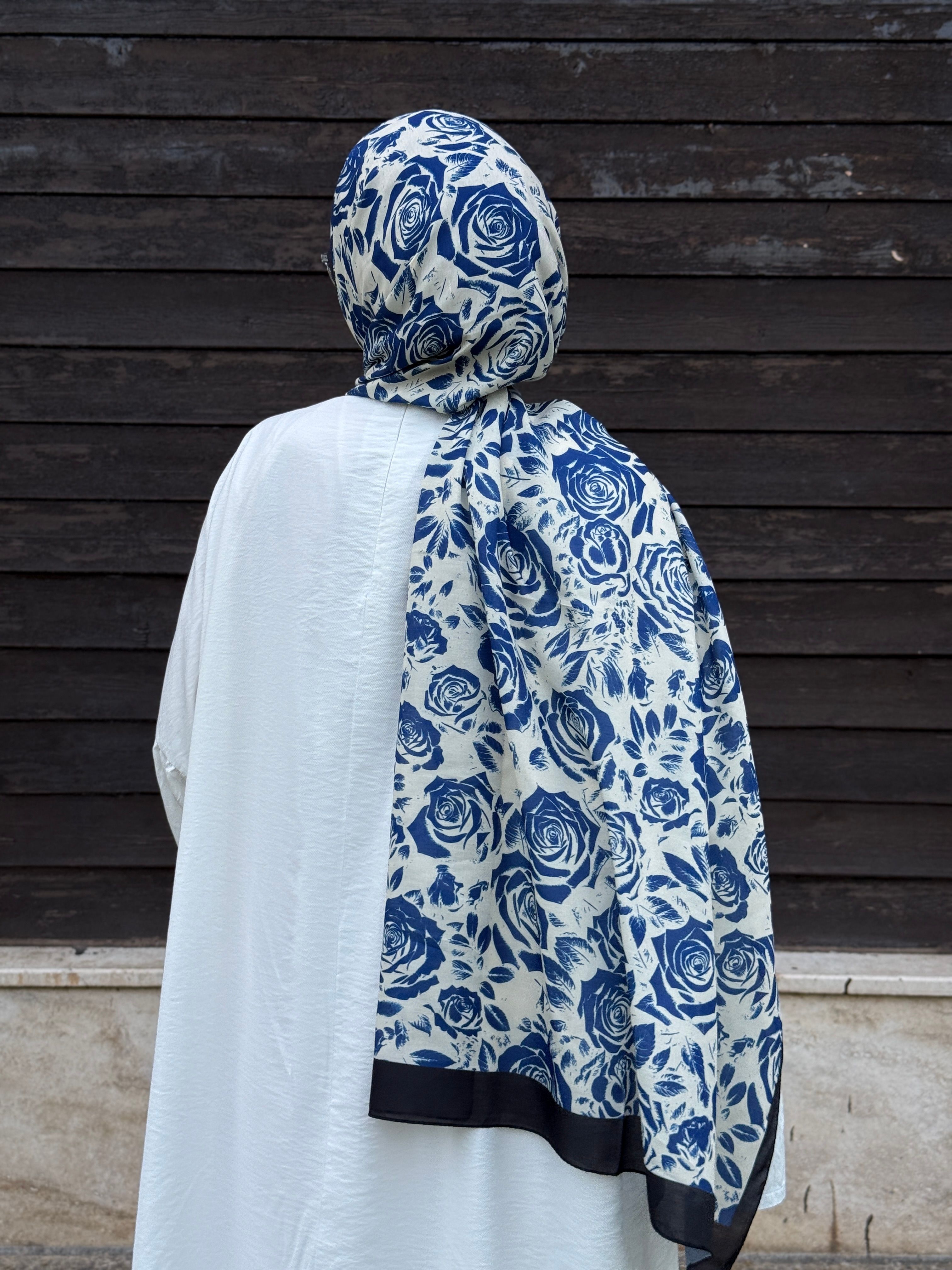 Pamuklu Soft Roza Desen Şal-Krem/Lacivert