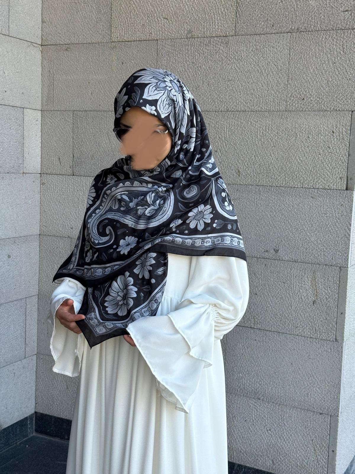 Pamuklu Vintage Desen Eşarp-Siyah/Gri