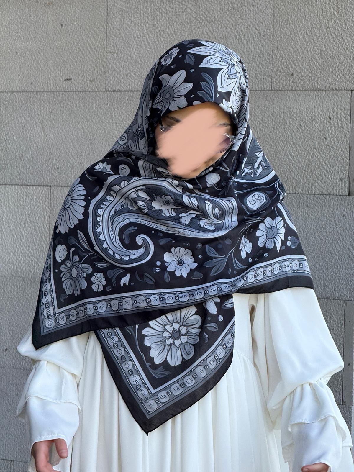 Pamuklu Vintage Desen Eşarp-Siyah/Gri
