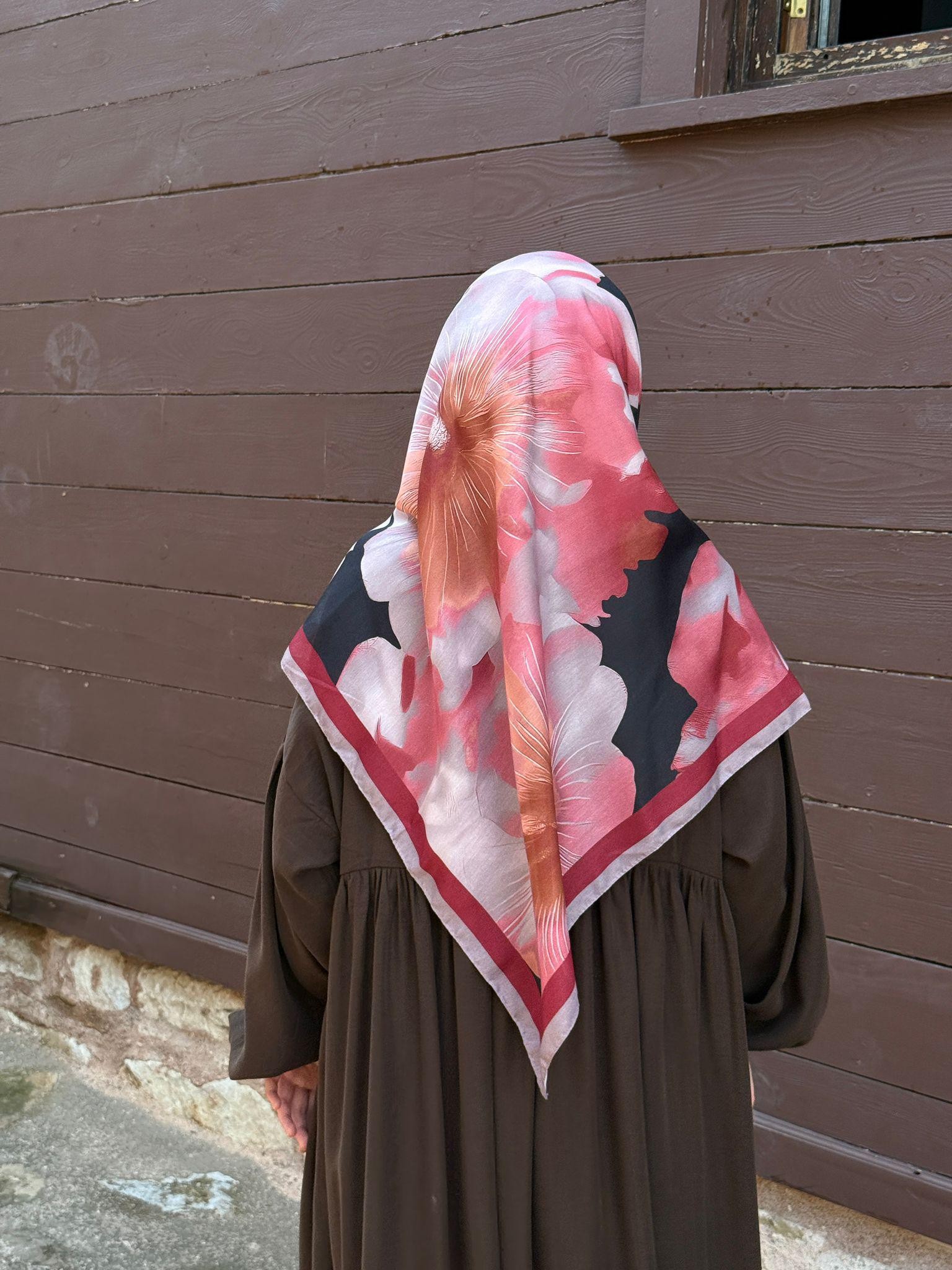 Pamuklu Flora Desen Eşarp-Bordo/Siyah