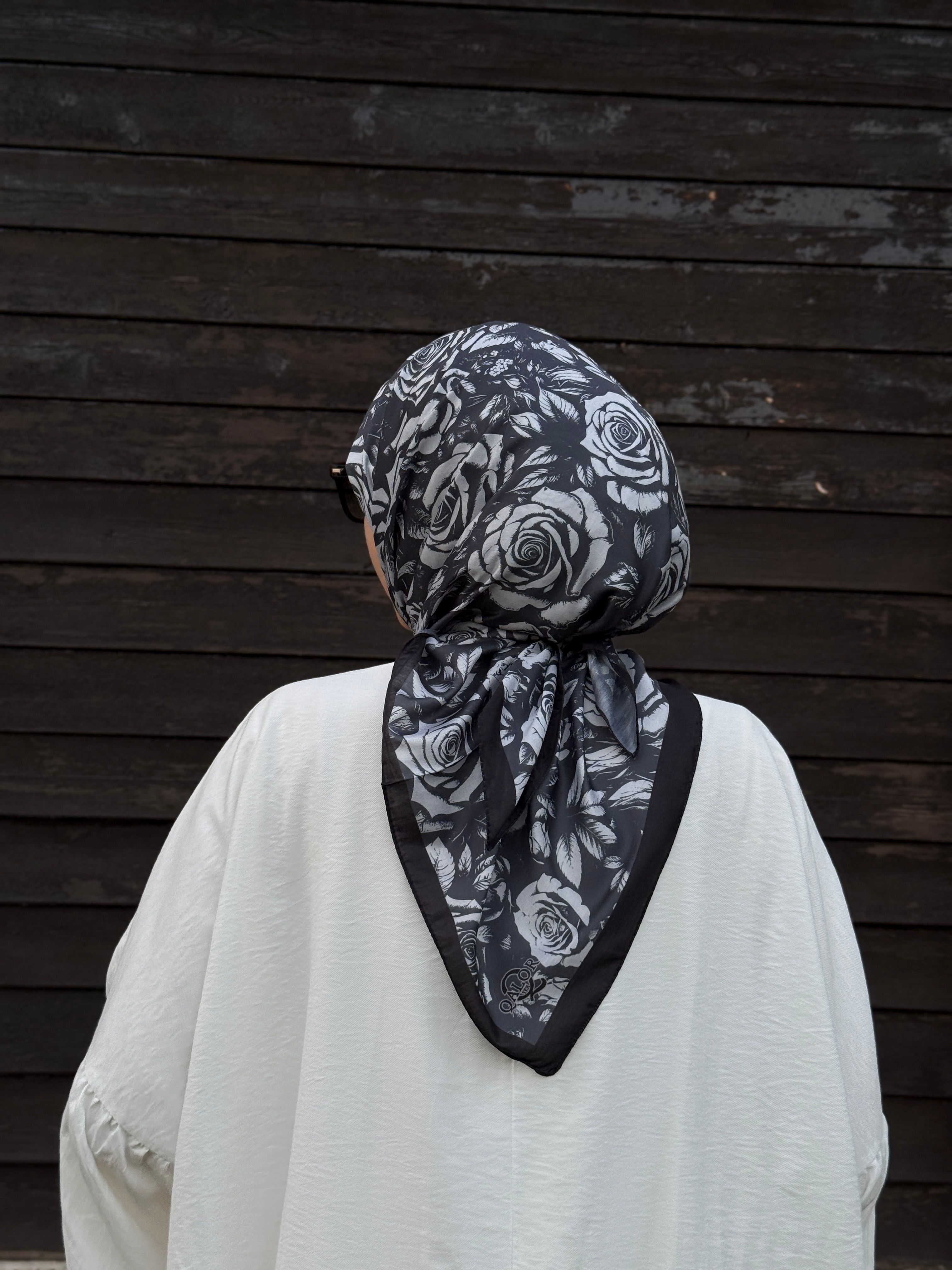 Pamuklu Soft Roza Desen Eşarp-Siyah/Antrasit