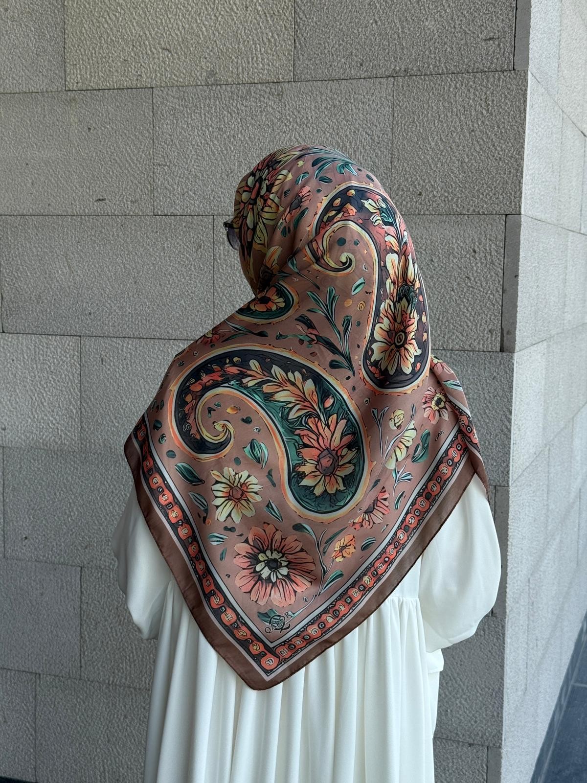 Pamuklu Vintage Desen Eşarp-Kahve