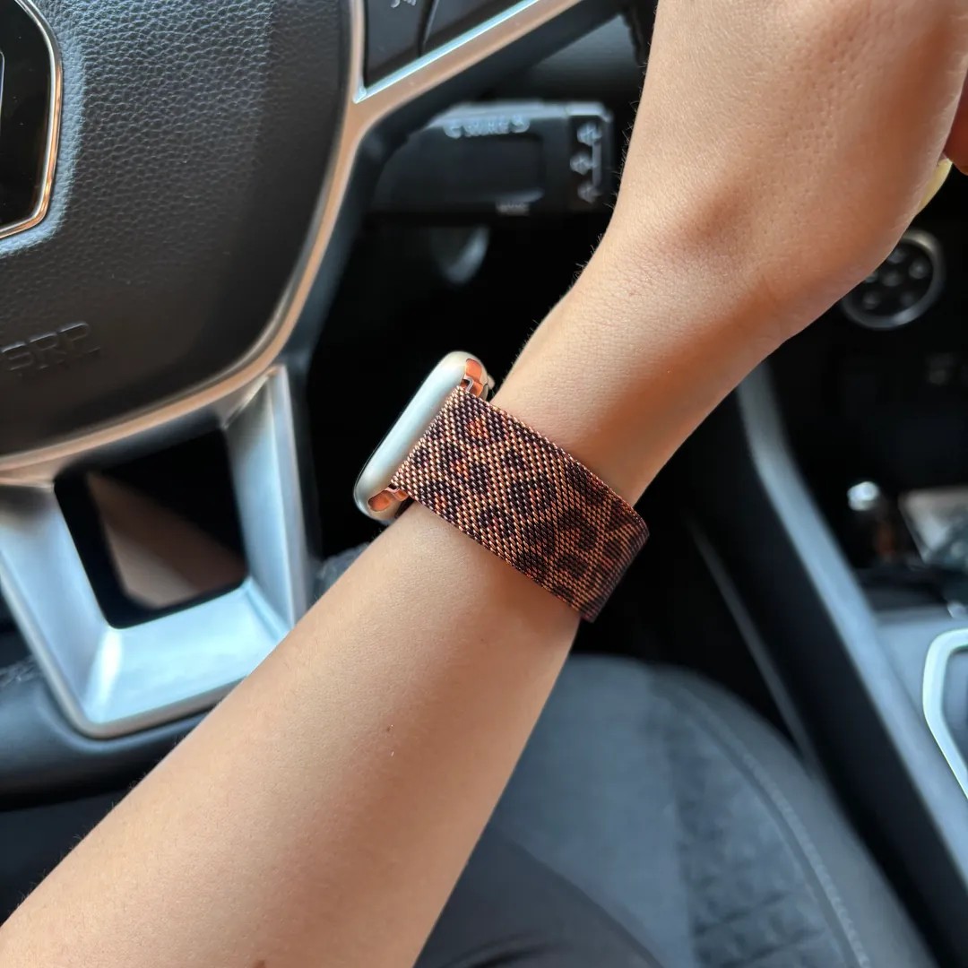 Leopar Desen Mıknatıslı Kordon