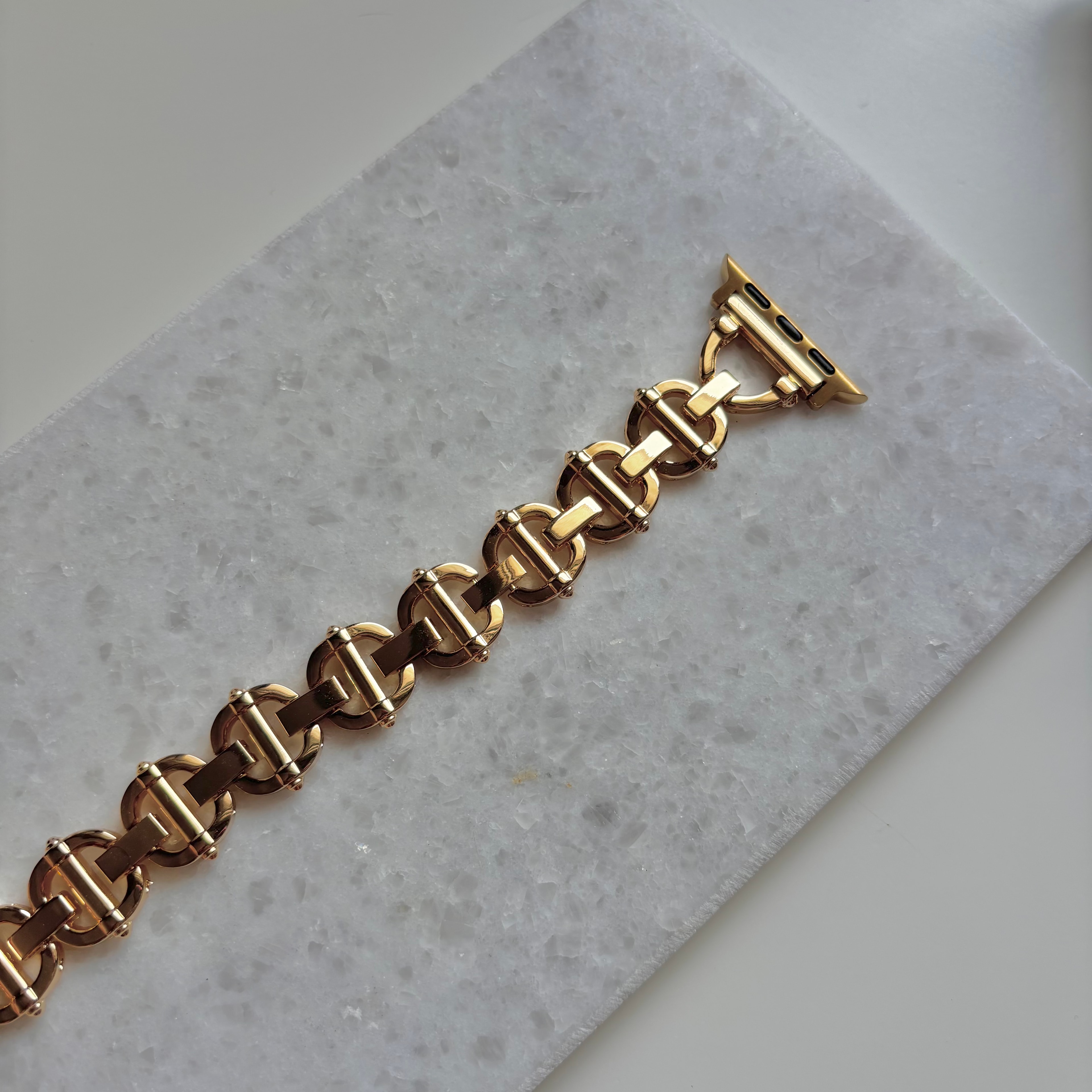 Apple Uyumlu Aurum Chain Çelik Kordon