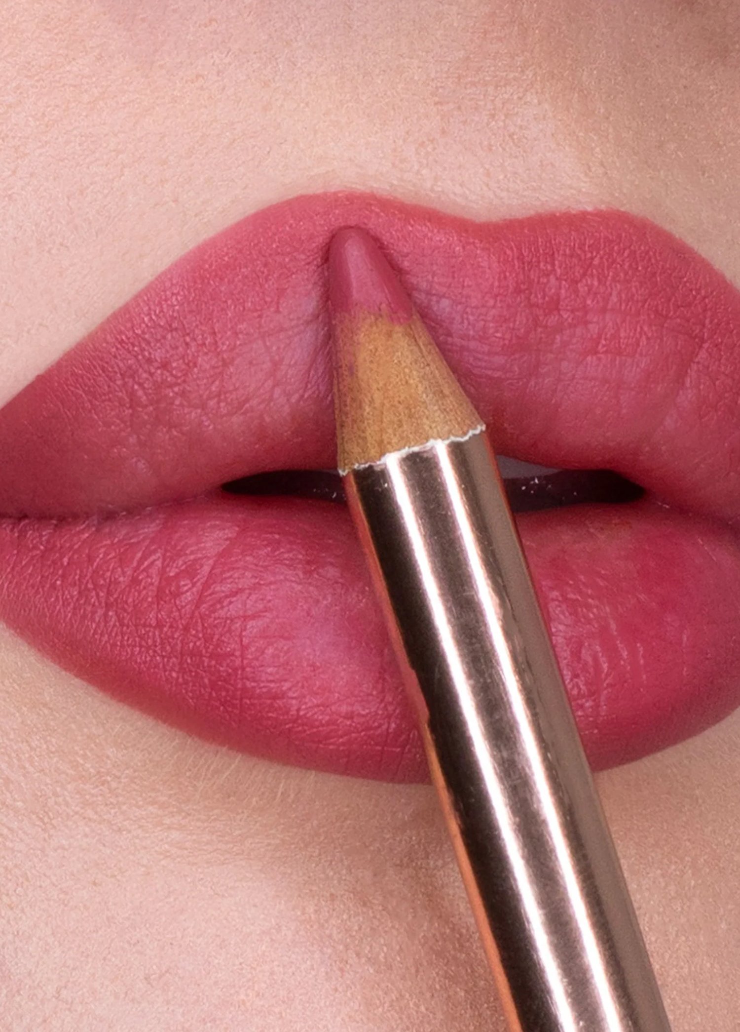 Kiss Marker Dudak Kalemi 10 Nude 1,45 gr