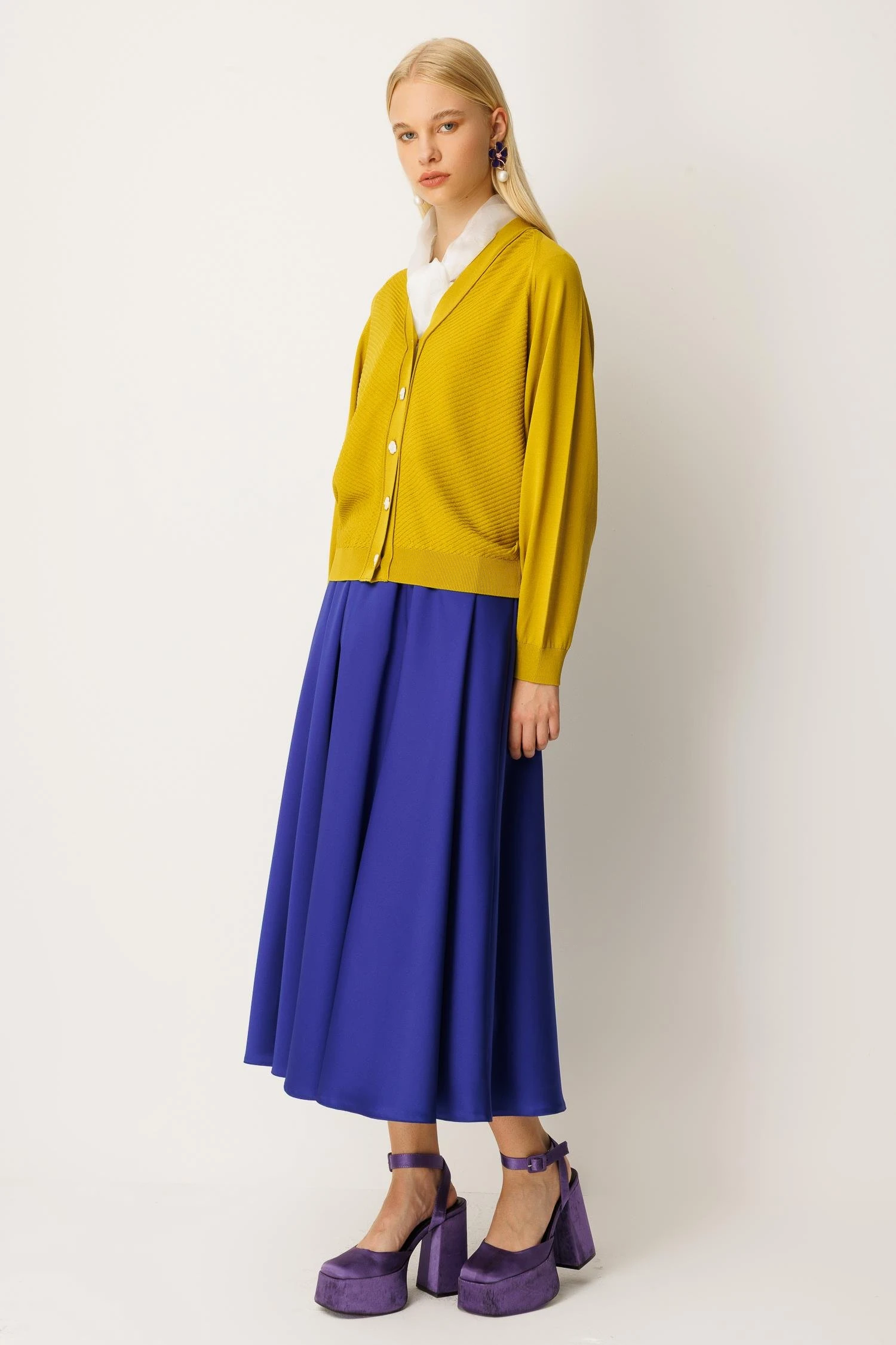 GHİSA Düğme Detaylı V Yaka Hırka