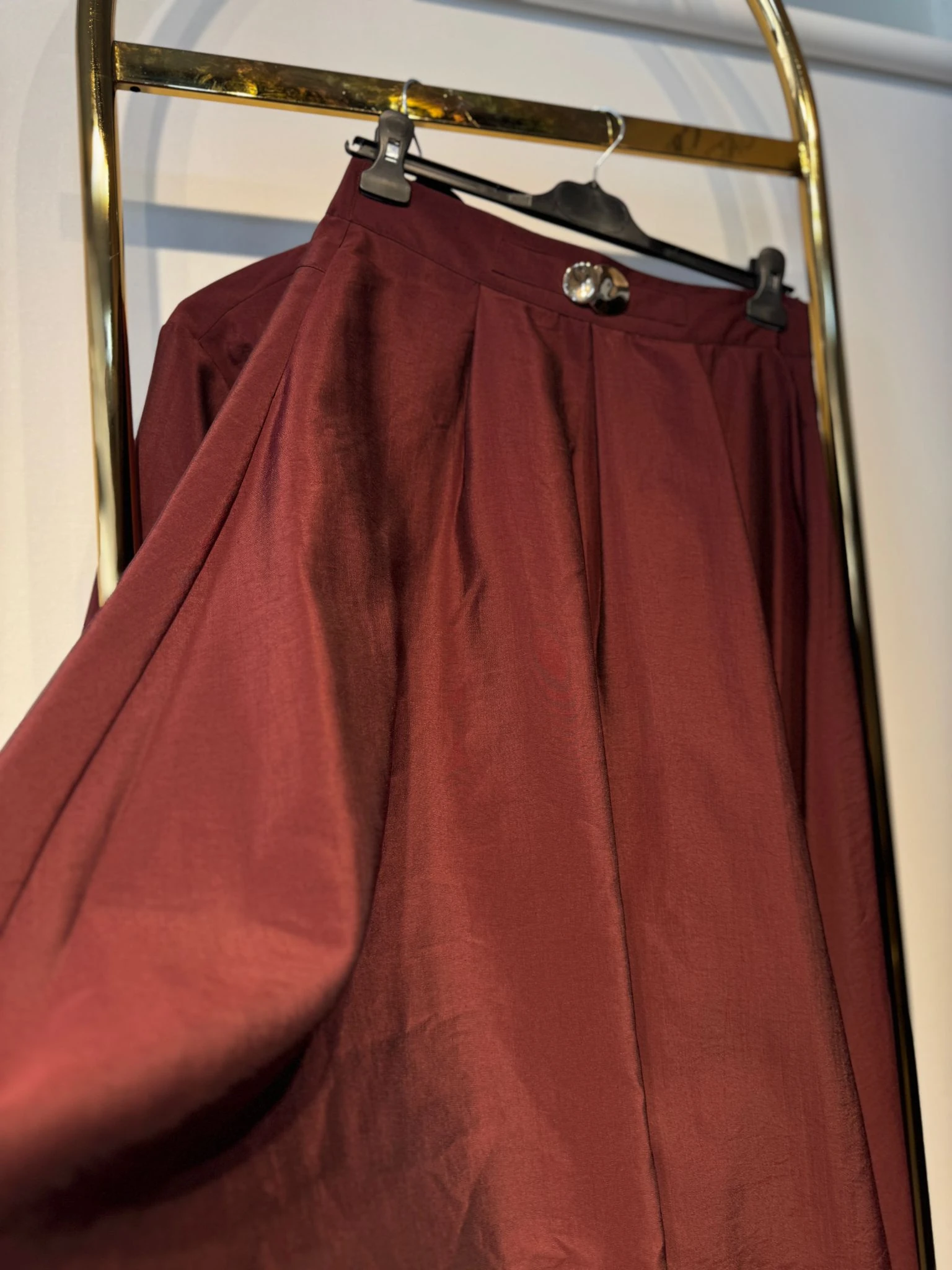 CEREMONY Eteği Toka Detaylı Kısa Ceketli Takım