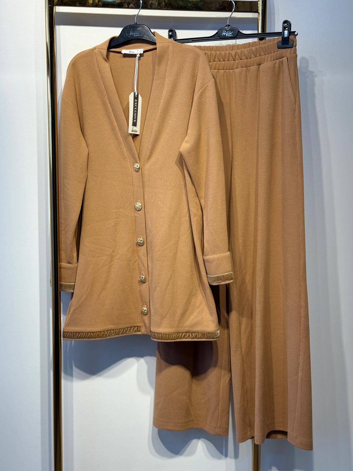 LİSA EXCLUSİVE Gold Düğmeli Triko Hırka Pantolon Takım