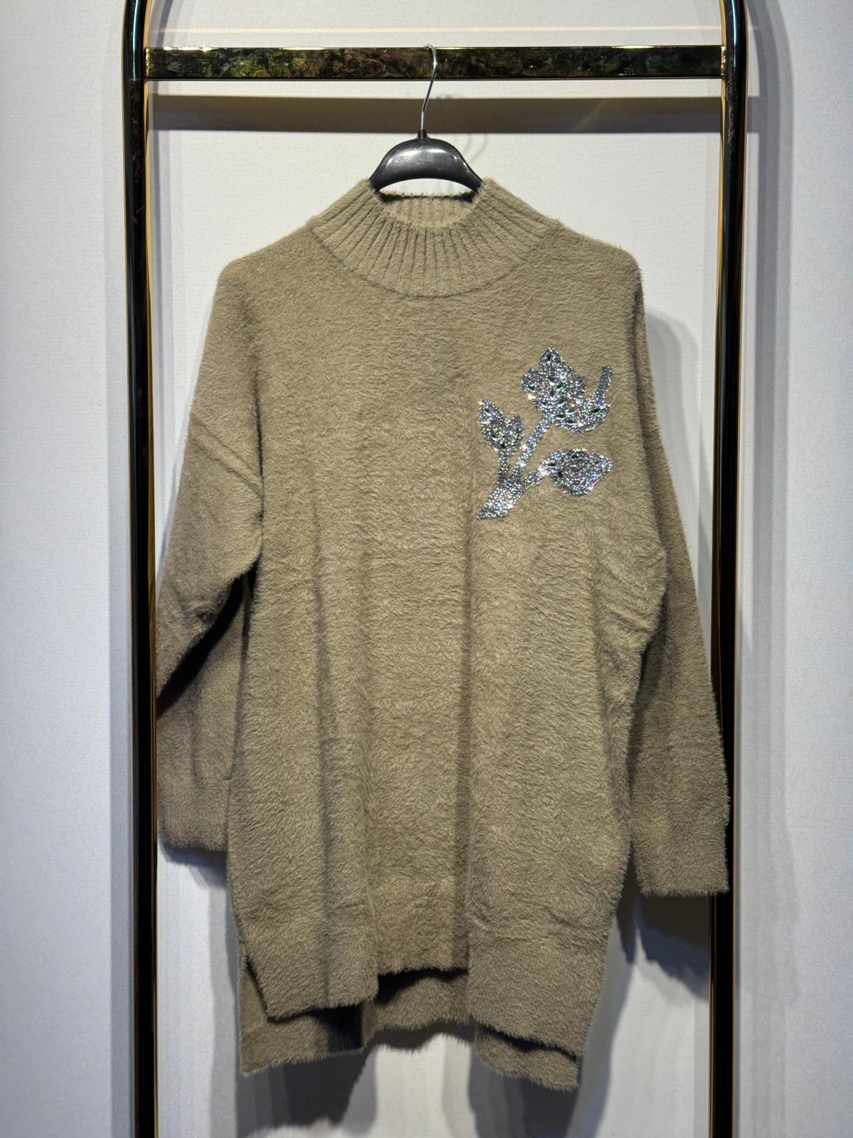 NUSS Taş İşlemeli Angora Kazak