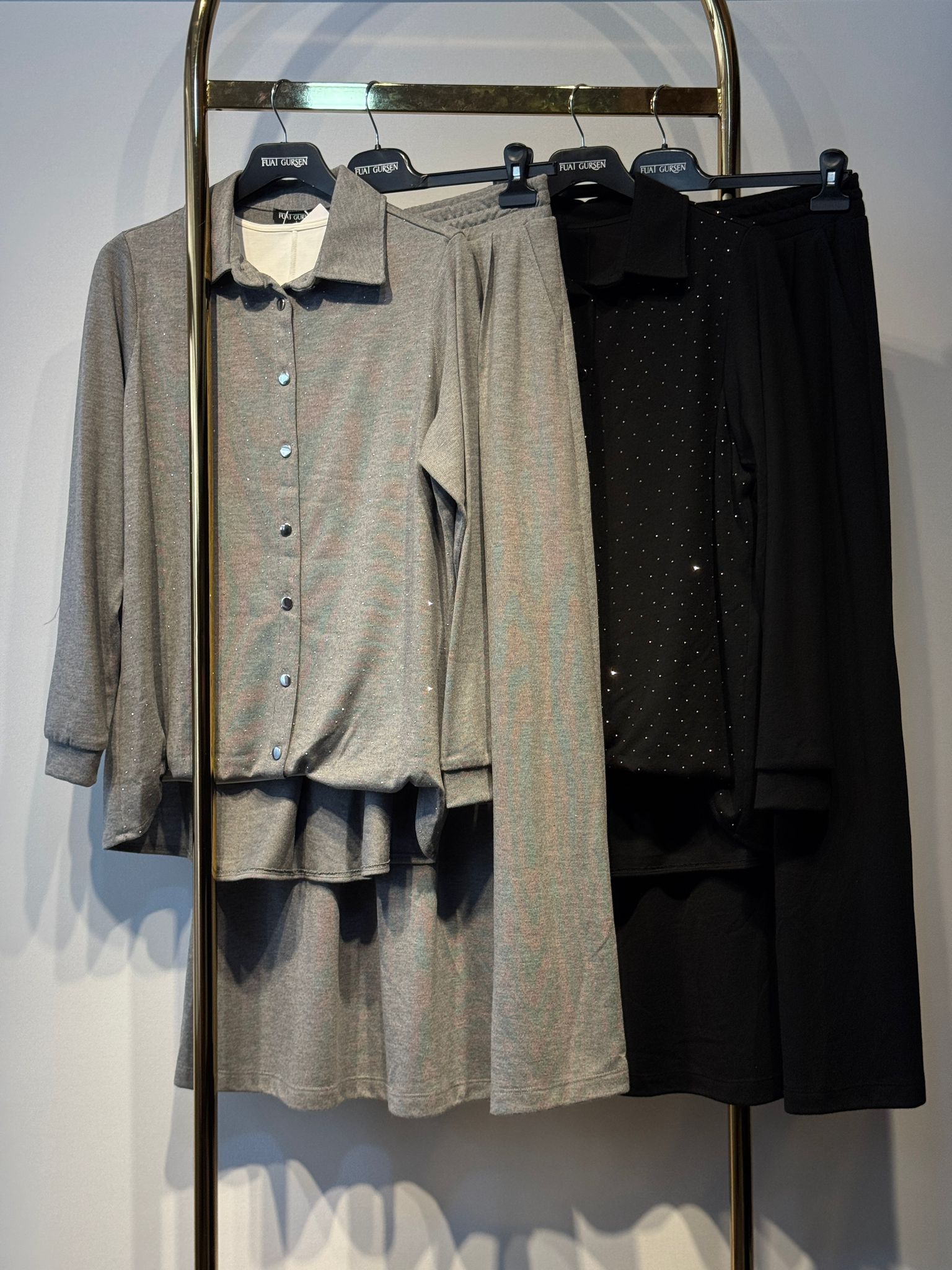 FUAT GÜRSEN Triko Birleşik İçlikli Pırlanta İşlemeli Gömlek Astarlı Etek Takım